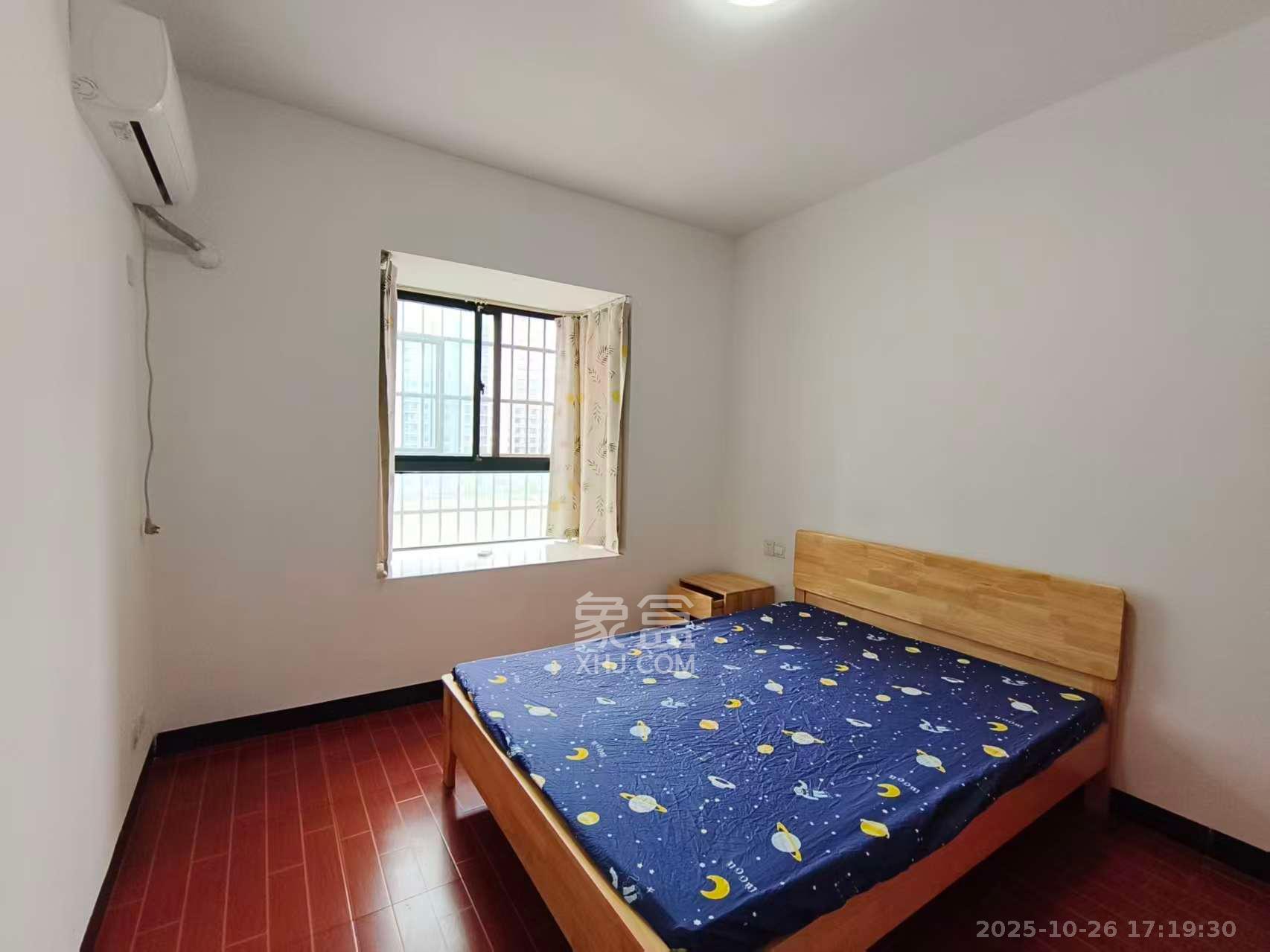 岳华嘉园 2室2厅1卫 1800.0元/月 岳华嘉园 2室2厅1卫 1800.0元/月室内图