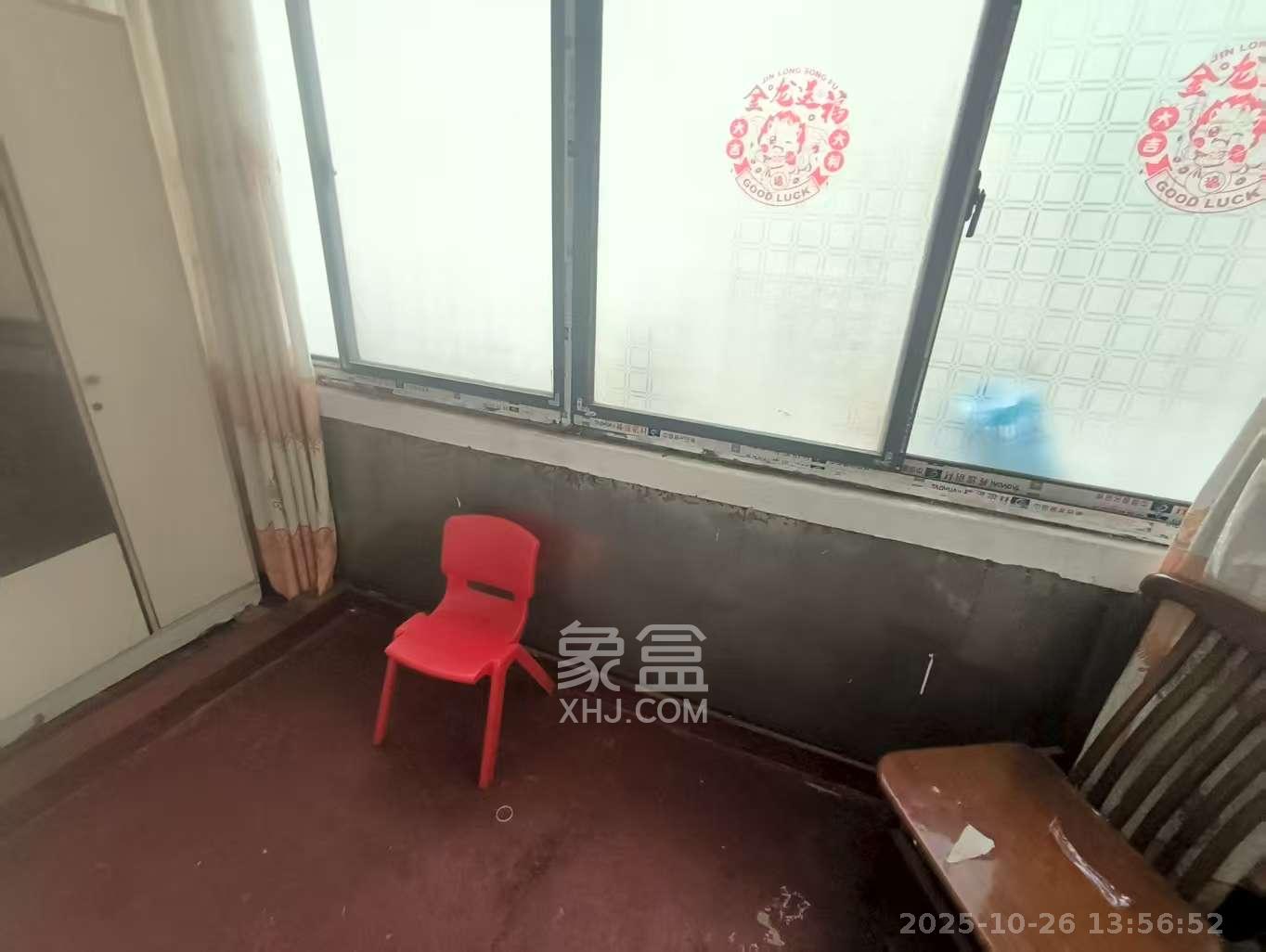 东瓜山一村  1室1厅1卫    700.0元/月 东瓜山一村  1室1厅1卫    700.0元/月室内图