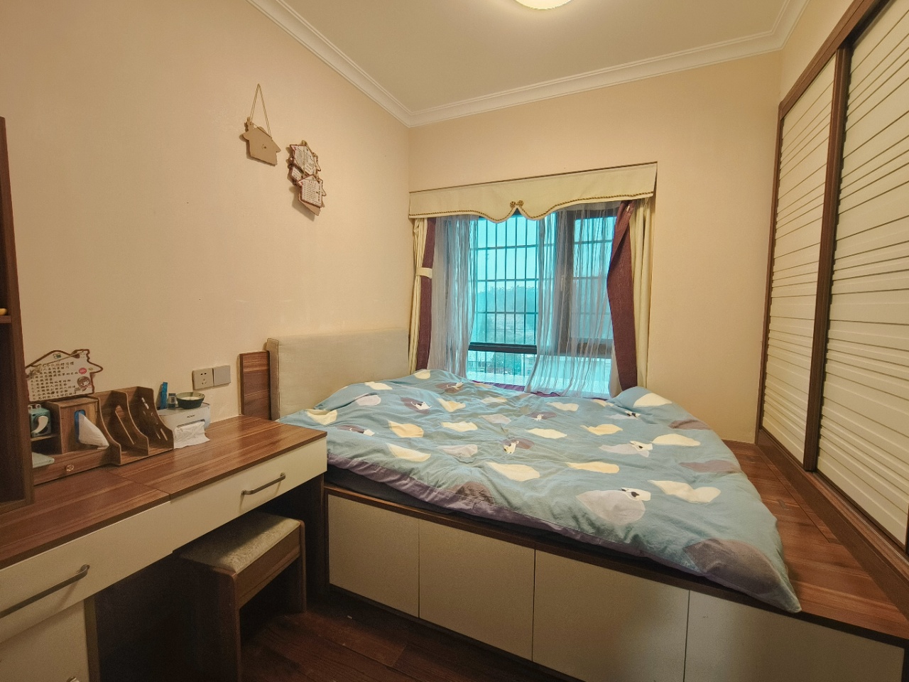 碧桂园  3室2厅2卫    72.8万室内图