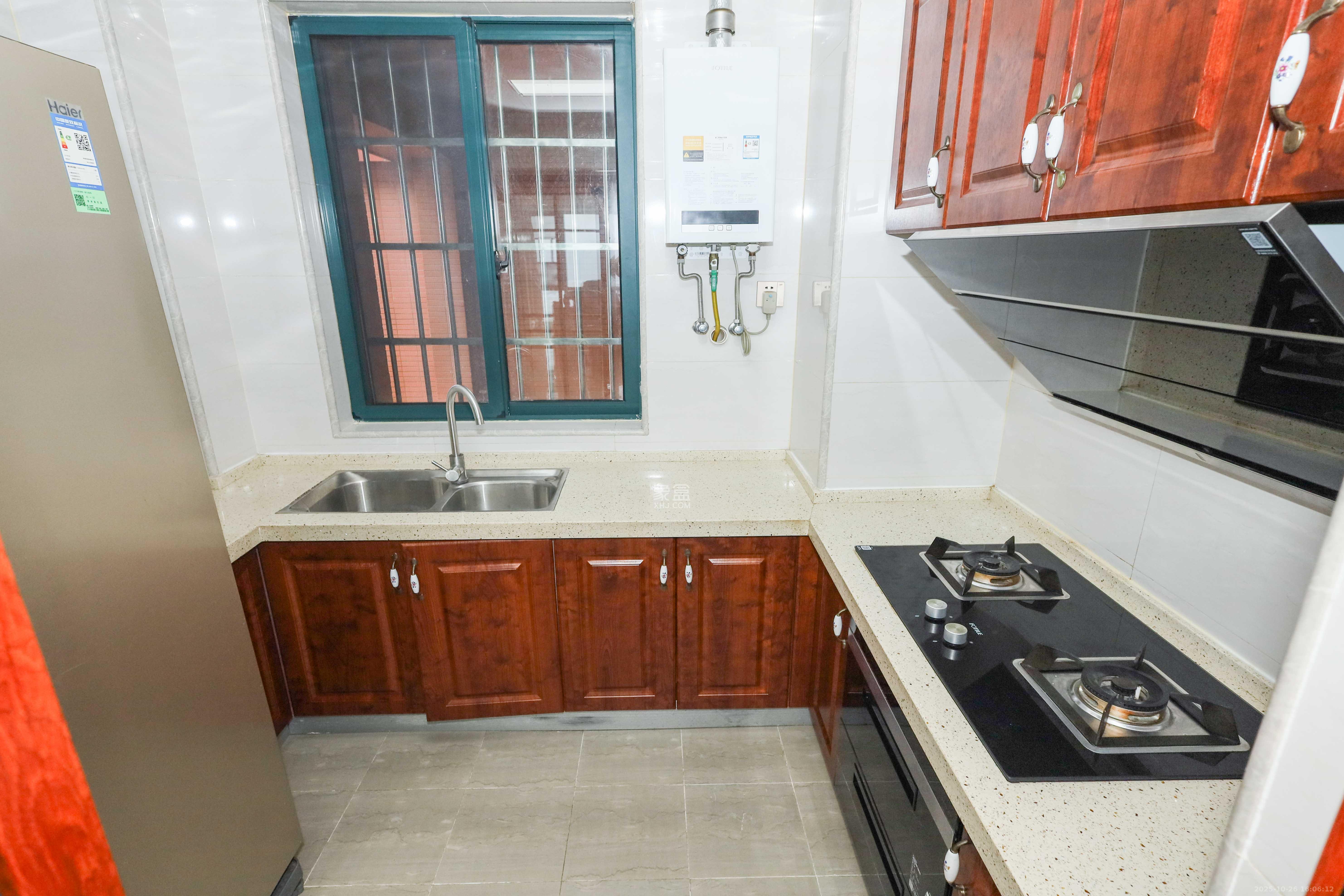 桔洲新苑（桔洲印象）  3室2厅2卫    93.0万厨房