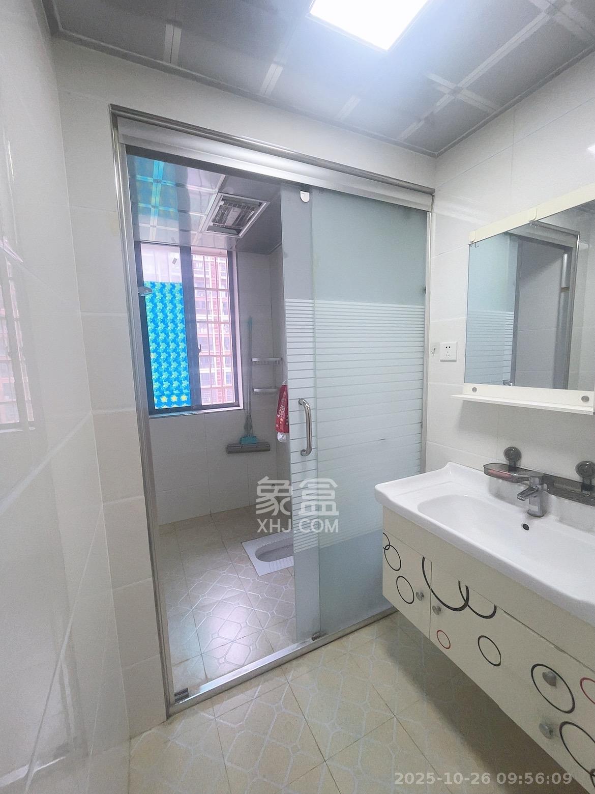 山水新城  2室2厅1卫    1700.0元/月室内图