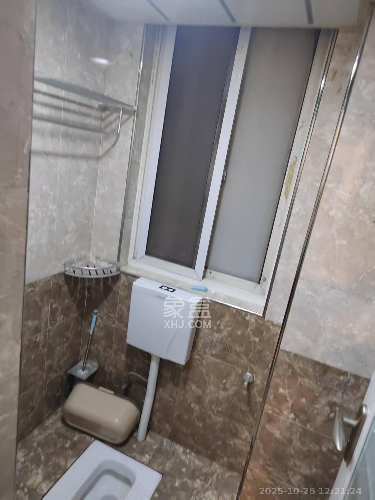 福嘉园  2室1厅1卫    1800.0元/月 福嘉园  2室1厅1卫    1800.0元/月室内图