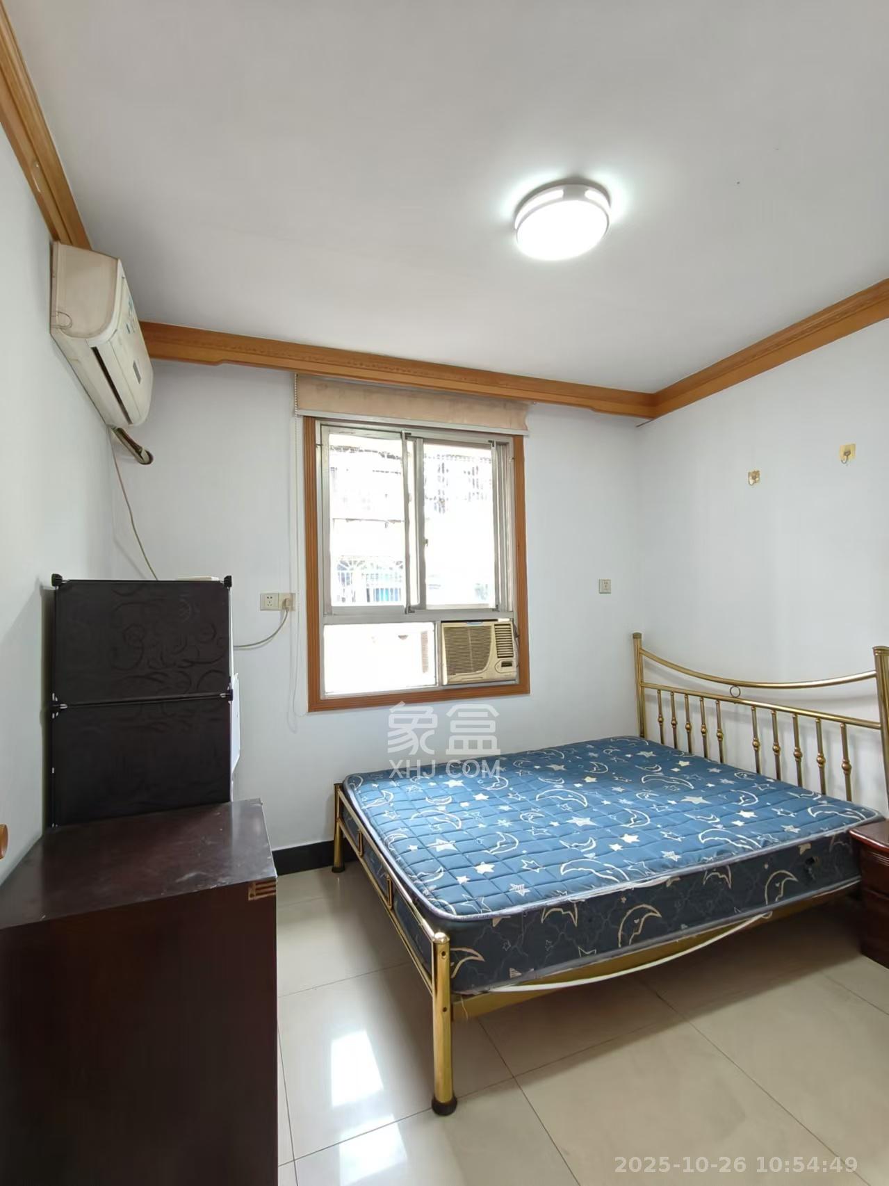 人民新村 3室1厅1卫 1800.0元/月 人民新村 3室1厅1卫 1800.0元/月室内图