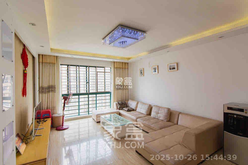 华盛世纪新城  4室2厅2卫    2200.0元/月室内图