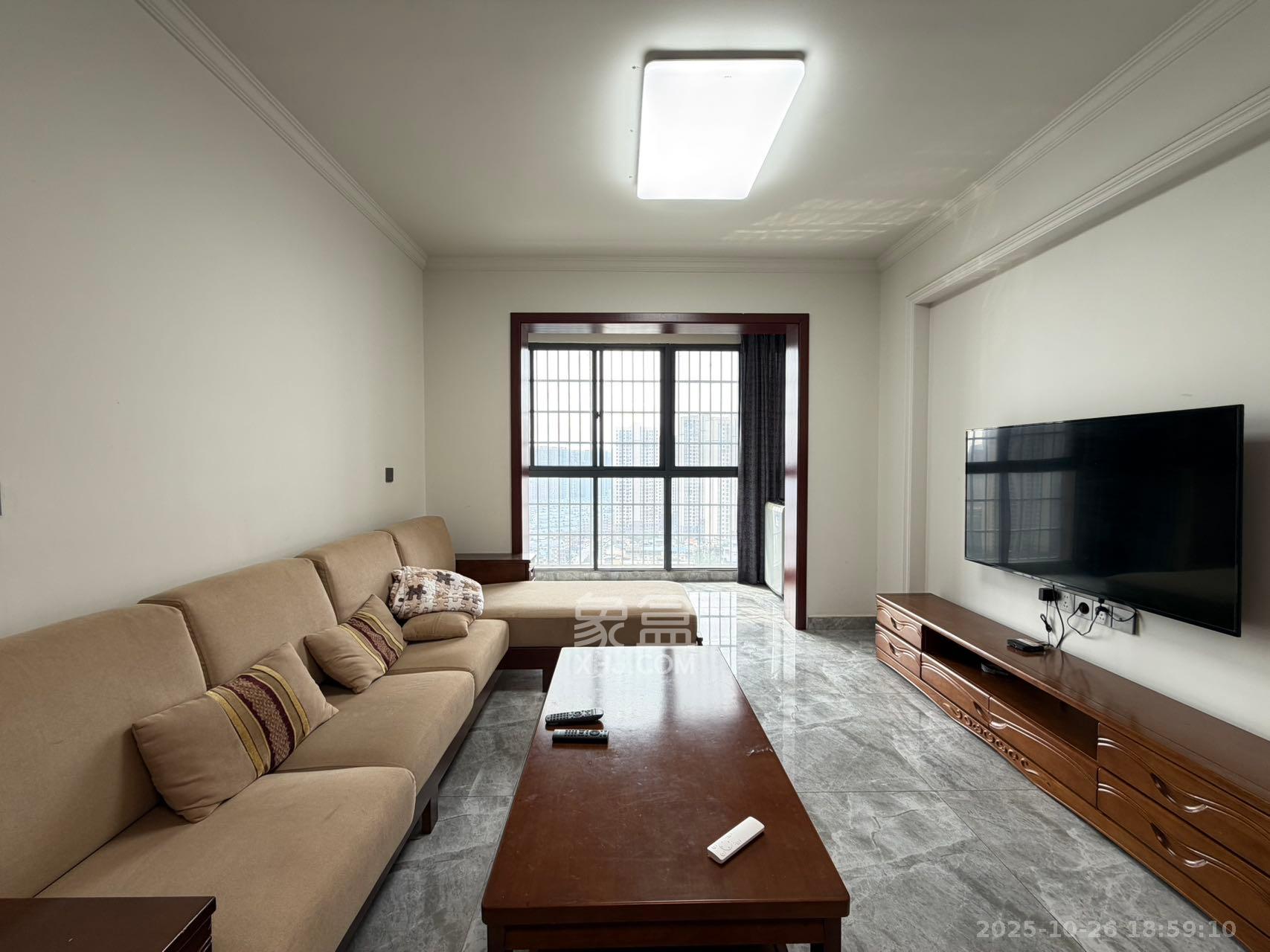 朝正美苑  2室2厅1卫    2000.0元/月室内图1