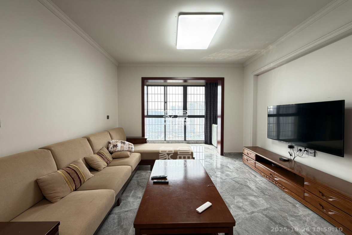 朝正美苑  2室2厅1卫    2000.0元/月 朝正美苑  2室2厅1卫    2000.0元/月室内图