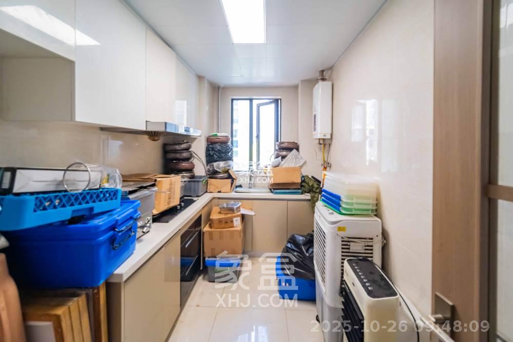 长沙高铁吾悦广场  3室1厅1卫    3200.0元/月室内图