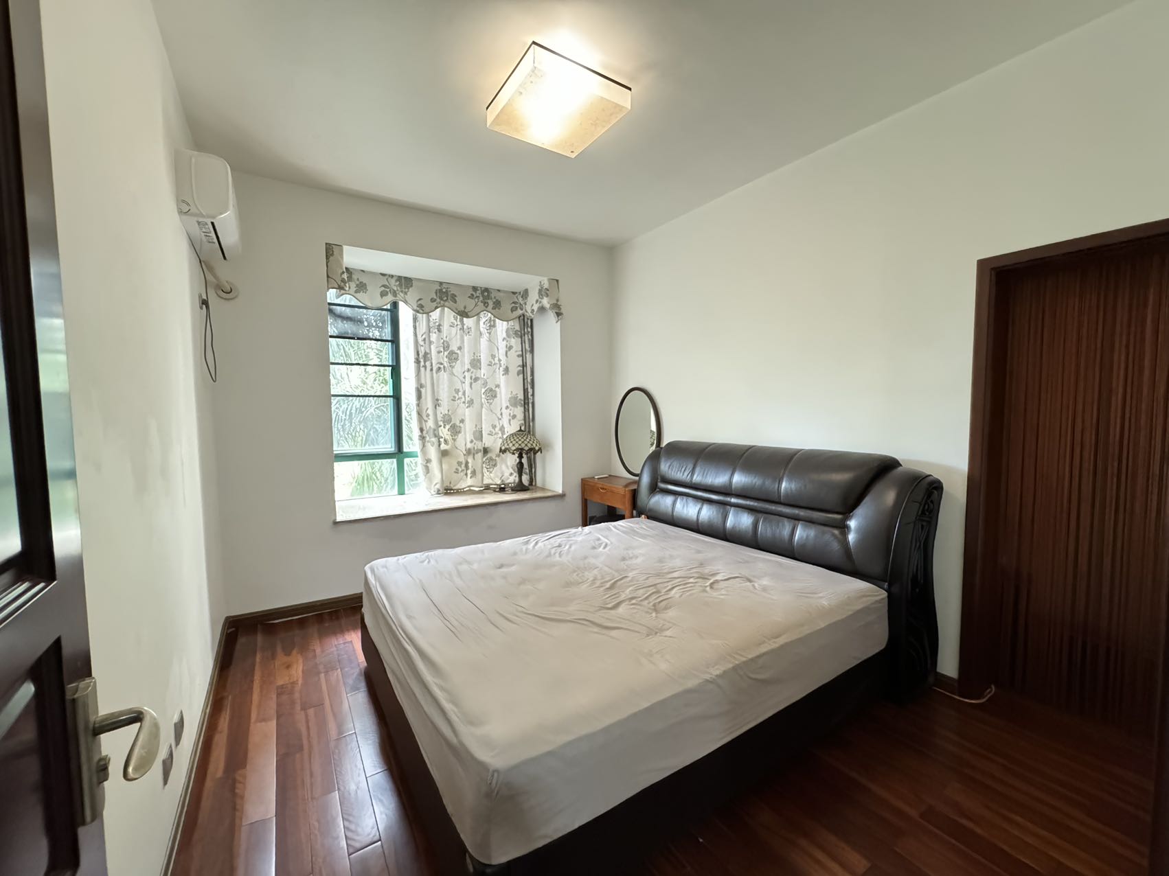 金外滩  4室2厅2卫    220.0万 金外滩  4室2厅2卫    220.0万室内图