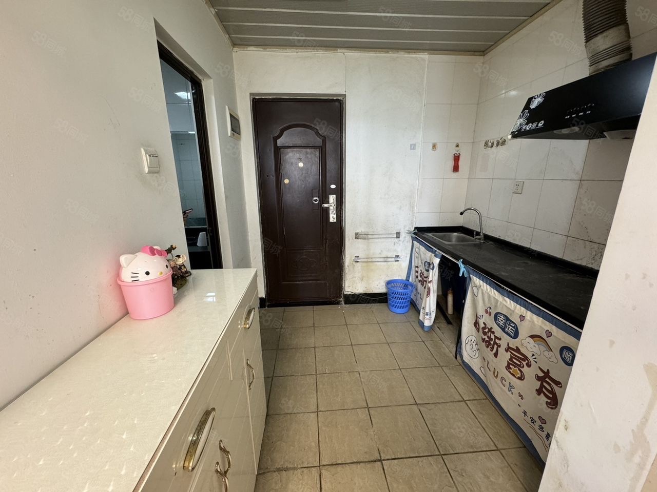 厚土青苹果 1室0厅1卫 1500.0元/月 厚土青苹果 1室0厅1卫 1500.0元/月室内图