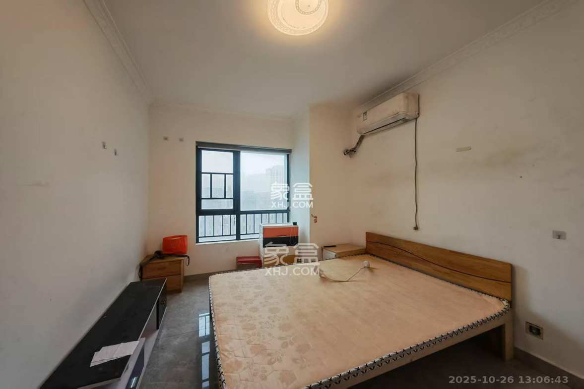 中海梅溪湖壹号 3室2厅2卫 2600.0元/月 中海梅溪湖壹号 3室2厅2卫 2600.0元/月室内图