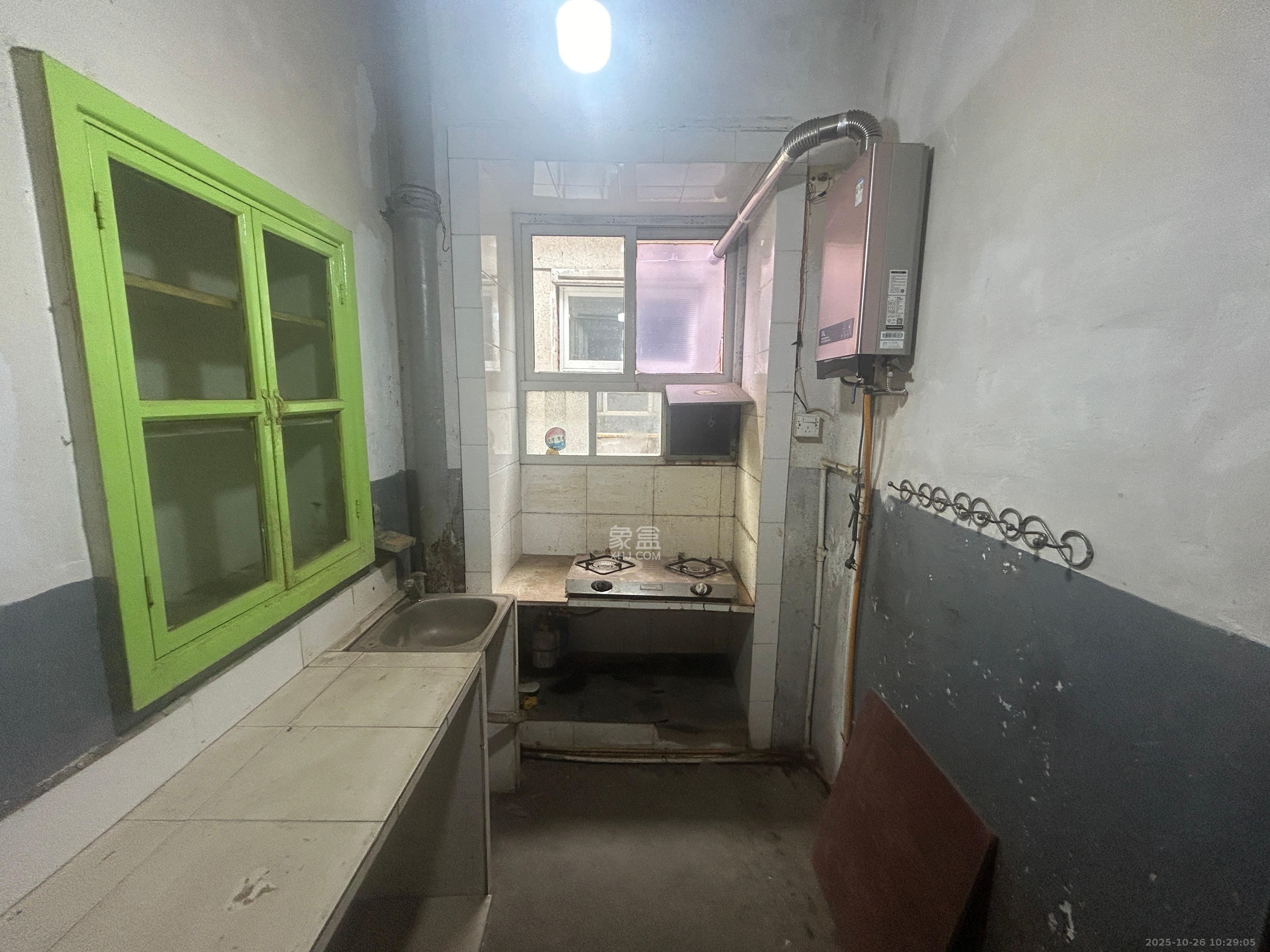 长坡社区  3室1厅1卫    1400.0元/月 长坡社区  3室1厅1卫    1400.0元/月室内图