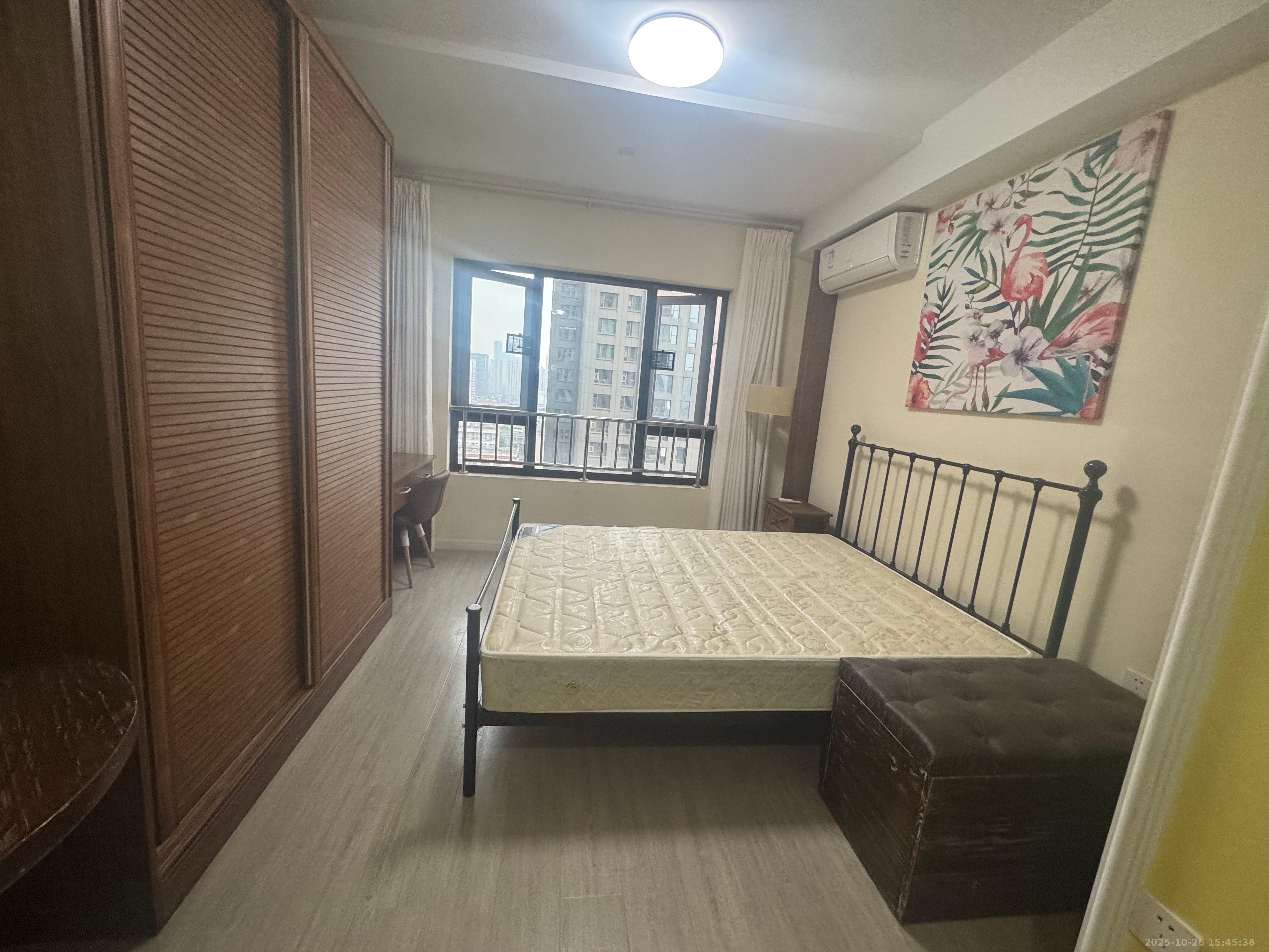 地质家园一、二期(地泰人民公馆) 1室1厅1卫 2400.0元/月 地质家园一、二期(地泰人民公馆) 1室1厅1卫 2400.0元/月室内图