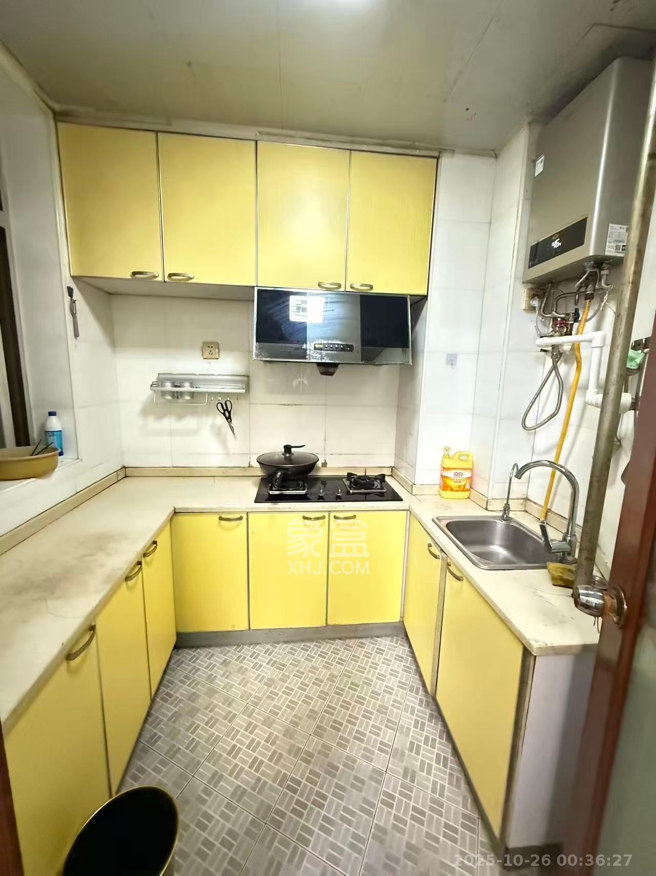 凯通国际城(凯通朝庭) 3室1厅1卫 2800.0元/月 凯通国际城(凯通朝庭) 3室1厅1卫 2800.0元/月室内图