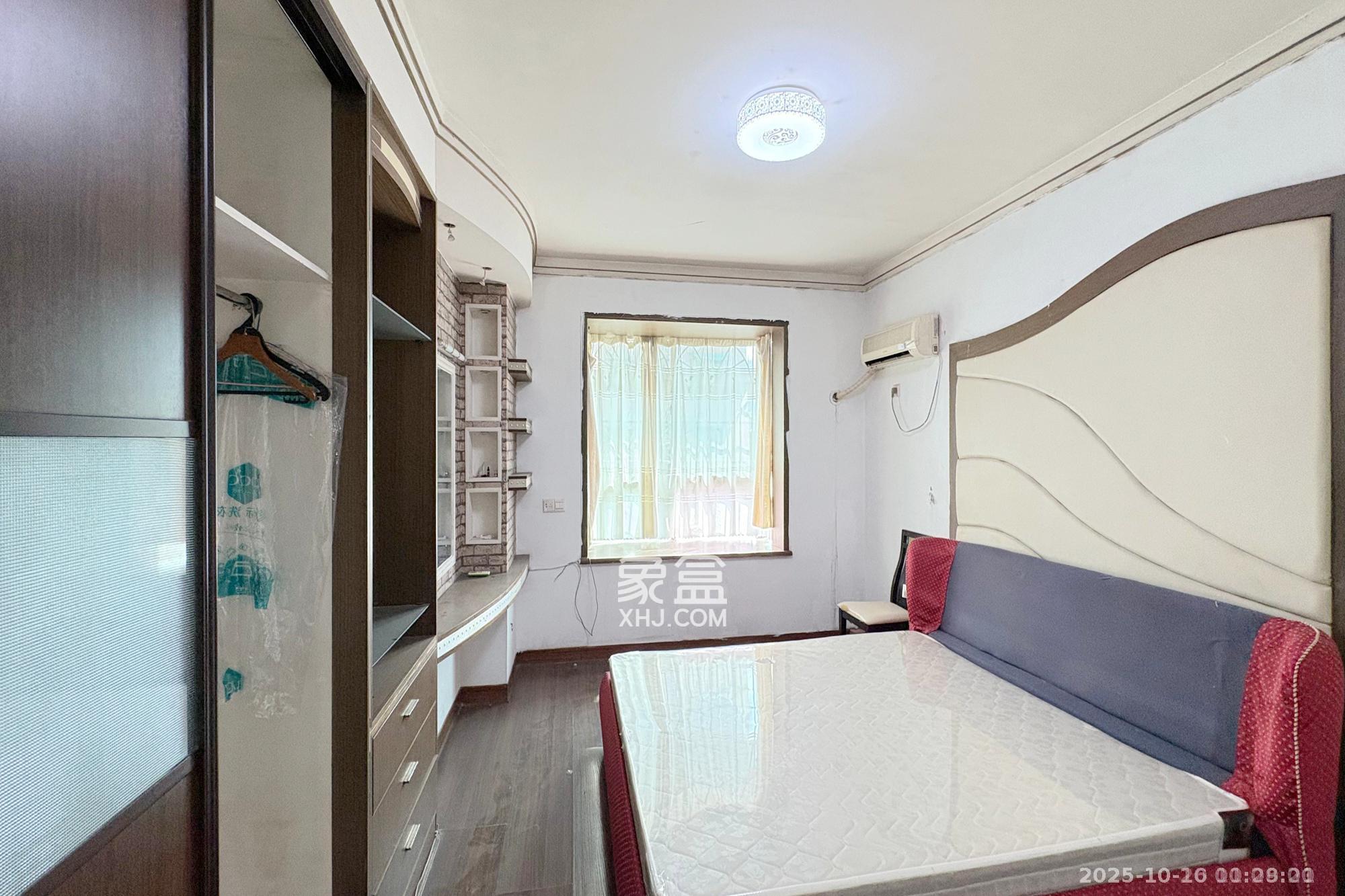 都市星光  4室2厅2卫    3500.0元/月室内图