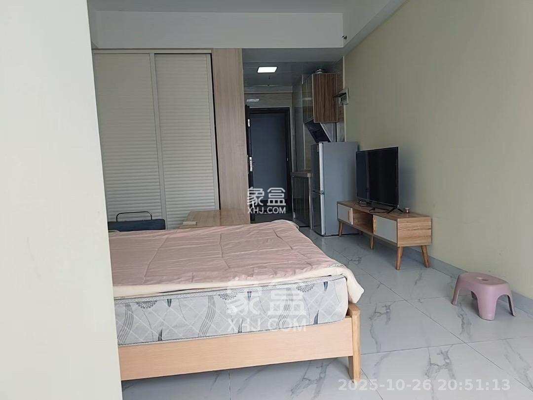 裕天国际商汇中心 1室0厅0卫 1100.0元/月 裕天国际商汇中心 1室0厅0卫 1100.0元/月室内图