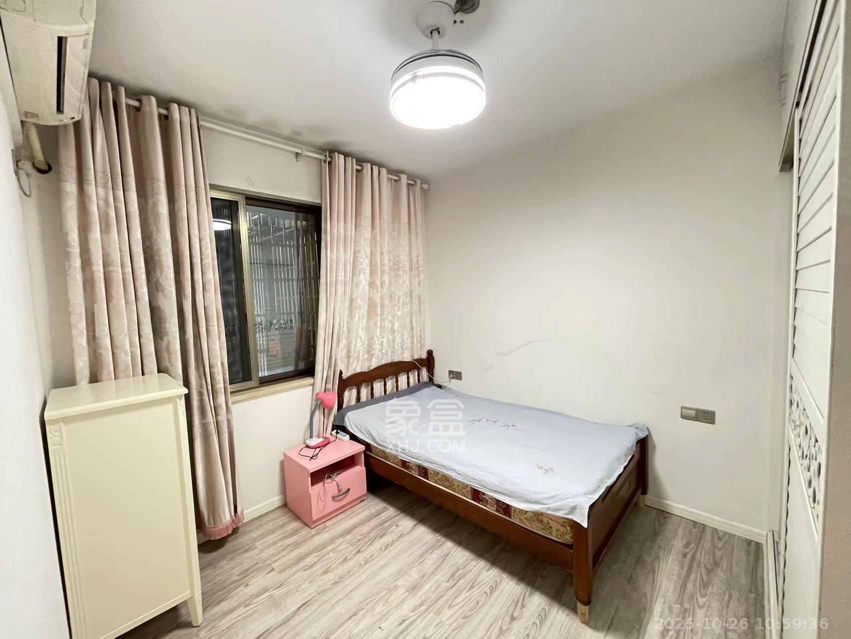 君悦紫园  2室2厅1卫    3100.0元/月室内图