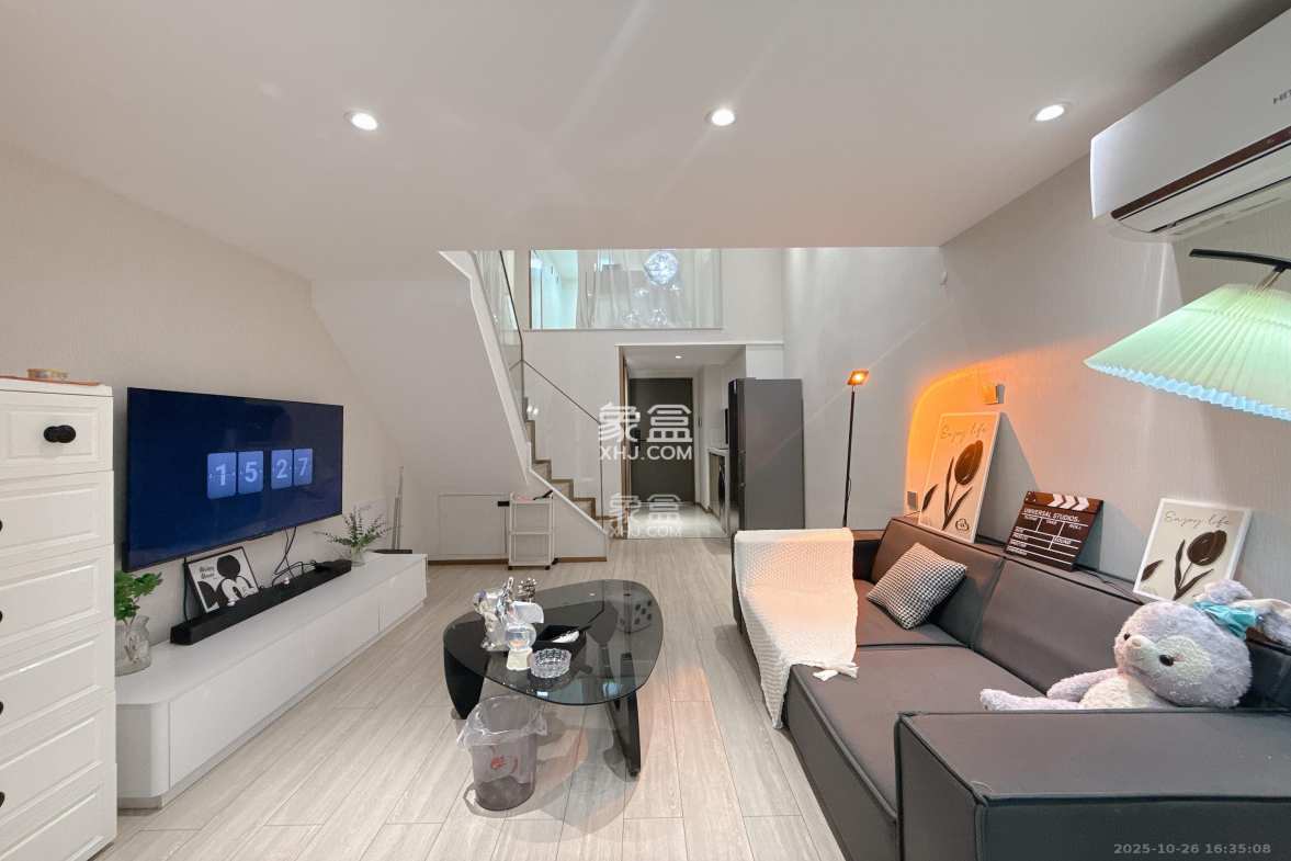 华远华时代  2室1厅1卫    3000.0元/月 华远华时代  2室1厅1卫    3000.0元/月室内图