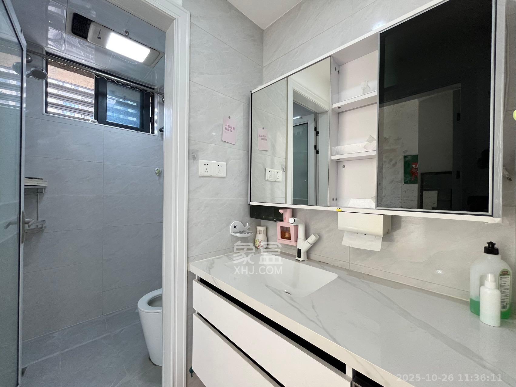 万润时光里  2室1厅1卫    3100.0元/月室内图