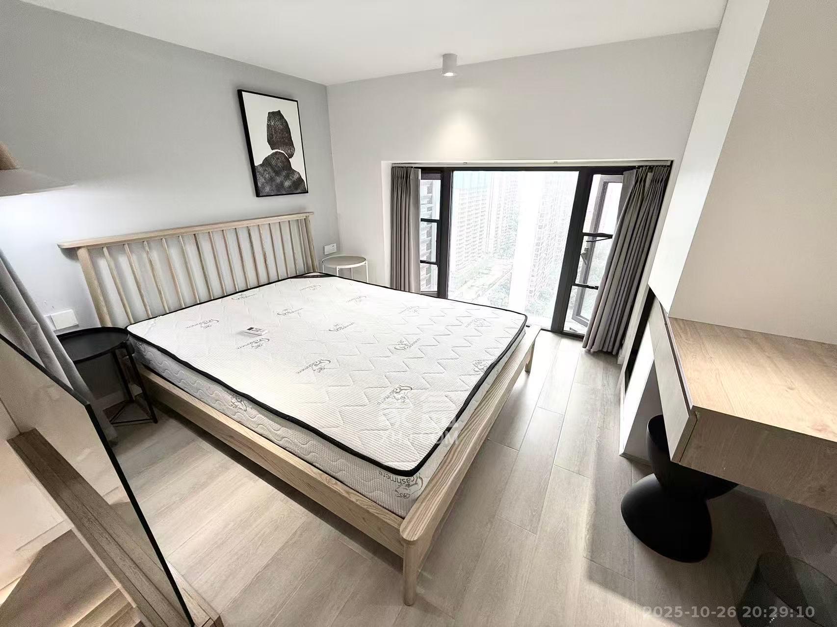 藏珑湖上公馆  2室1厅1卫    2600.0元/月室内图