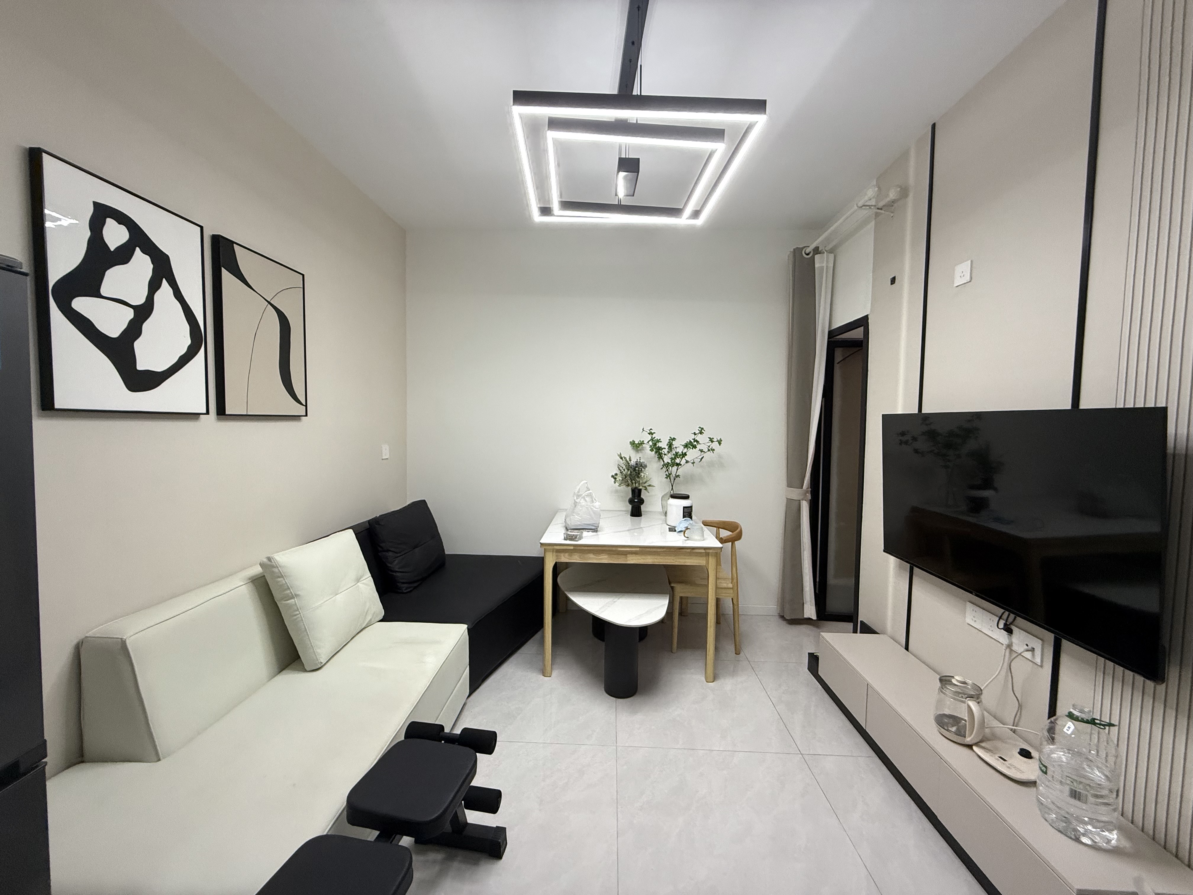 莲馨苑  2室1厅1卫    2150.0元/月户型图