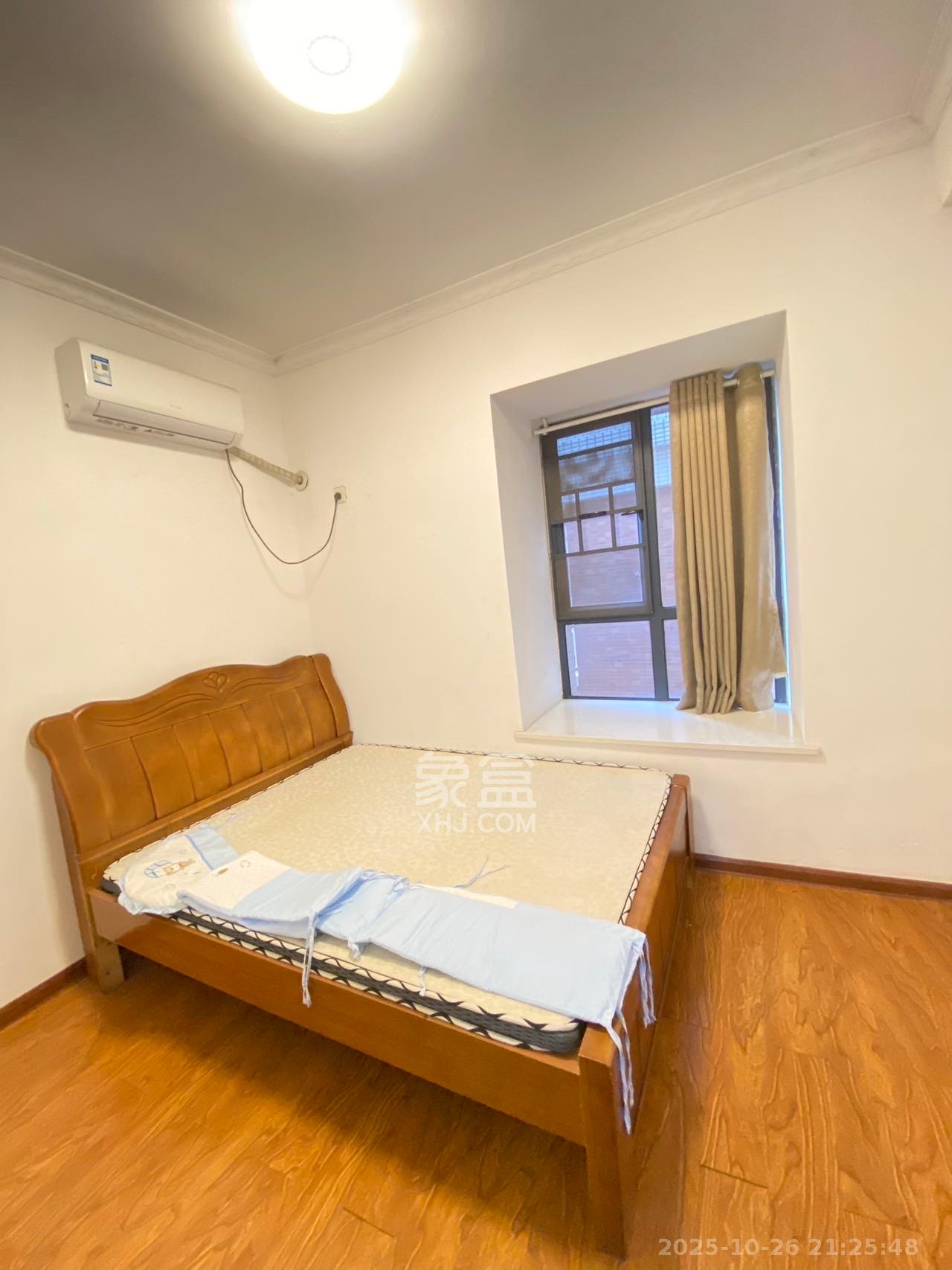 恒生碧水龙庭  3室2厅1卫    1800.0元/月室内图