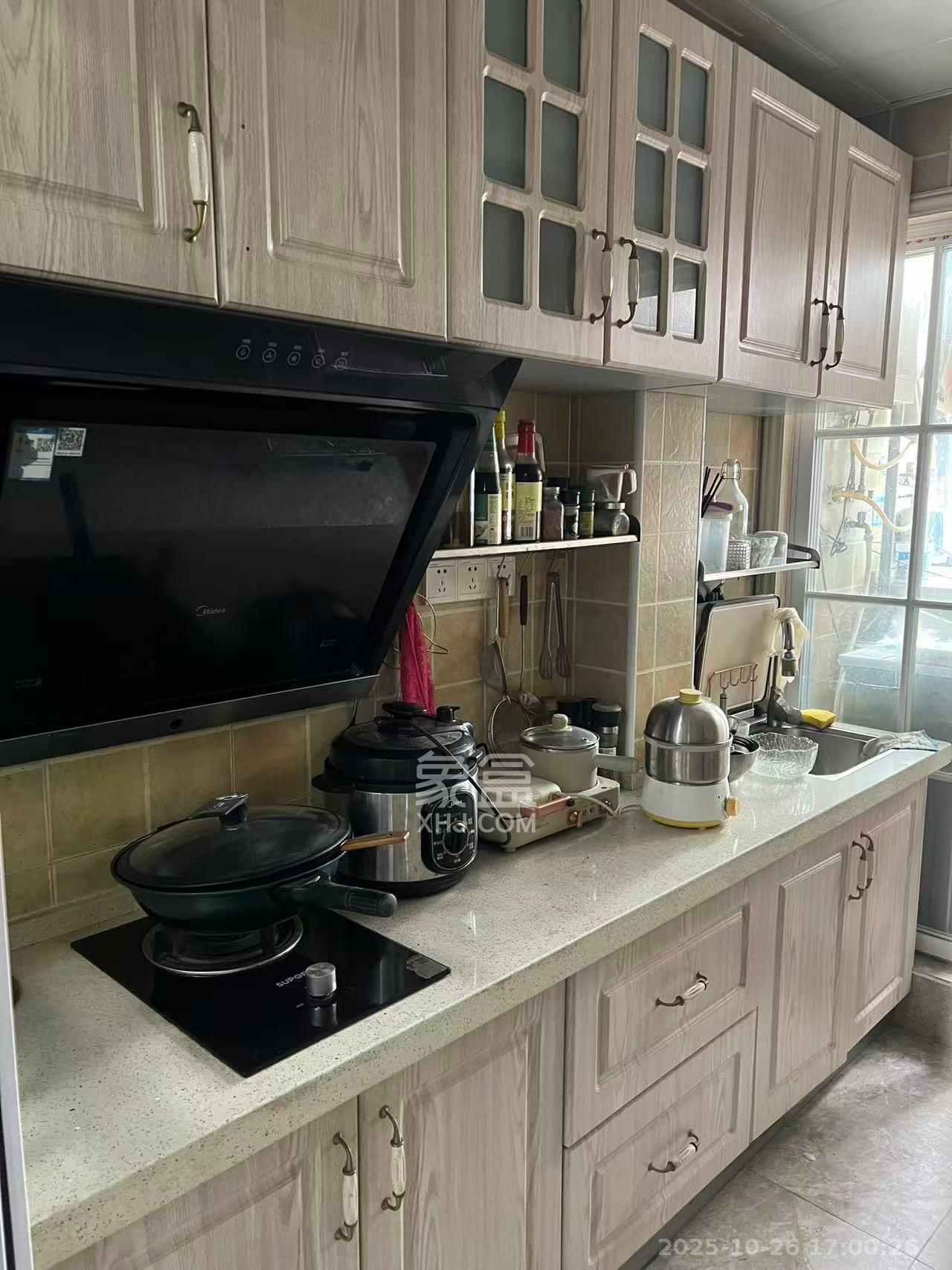 星宇V立方(旭和大厦) 1室1厅1卫 2300.0元/月 星宇V立方(旭和大厦) 1室1厅1卫 2300.0元/月室内图