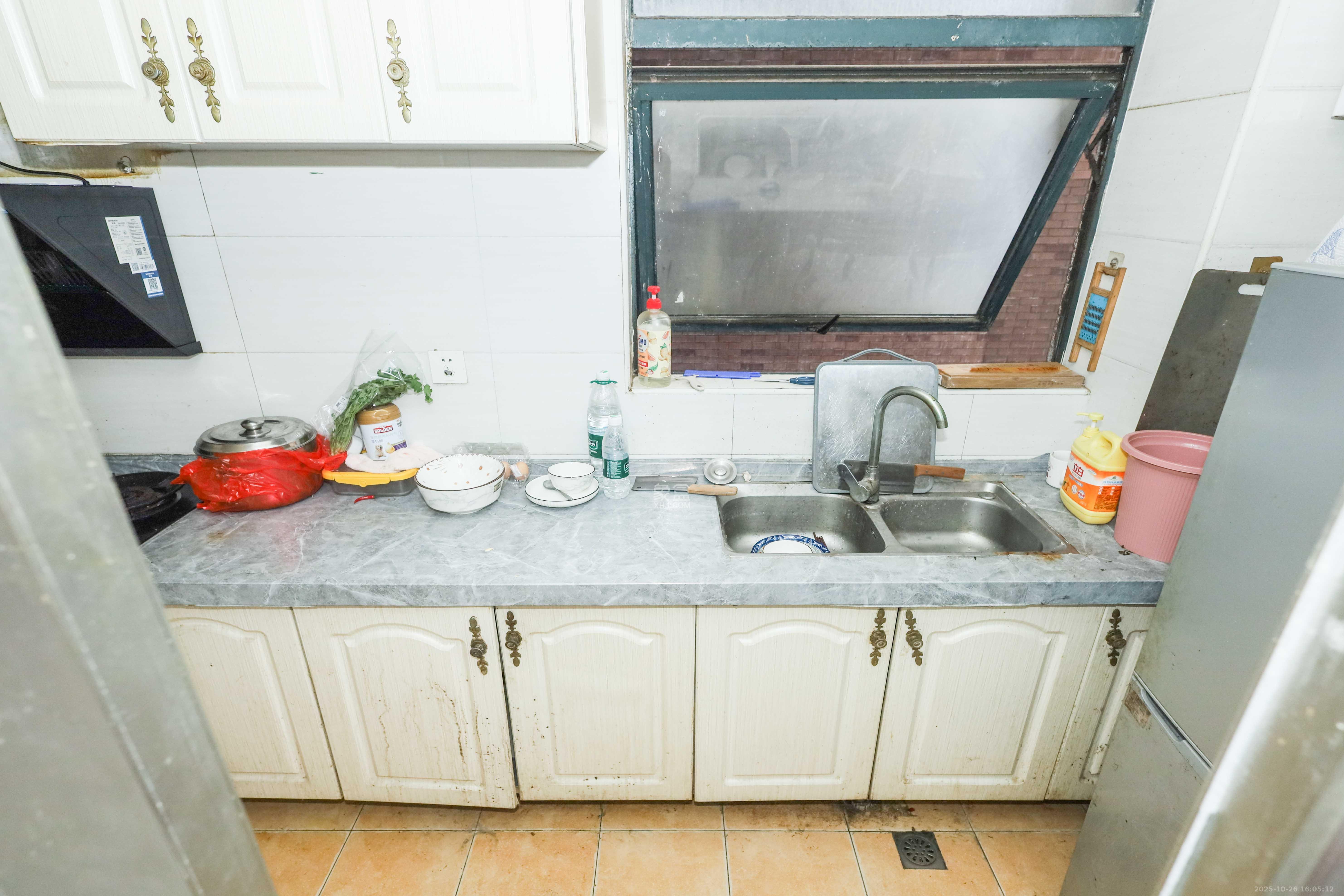 麓谷公馆（涉外国际公馆）  2室2厅1卫    72.0万厨房