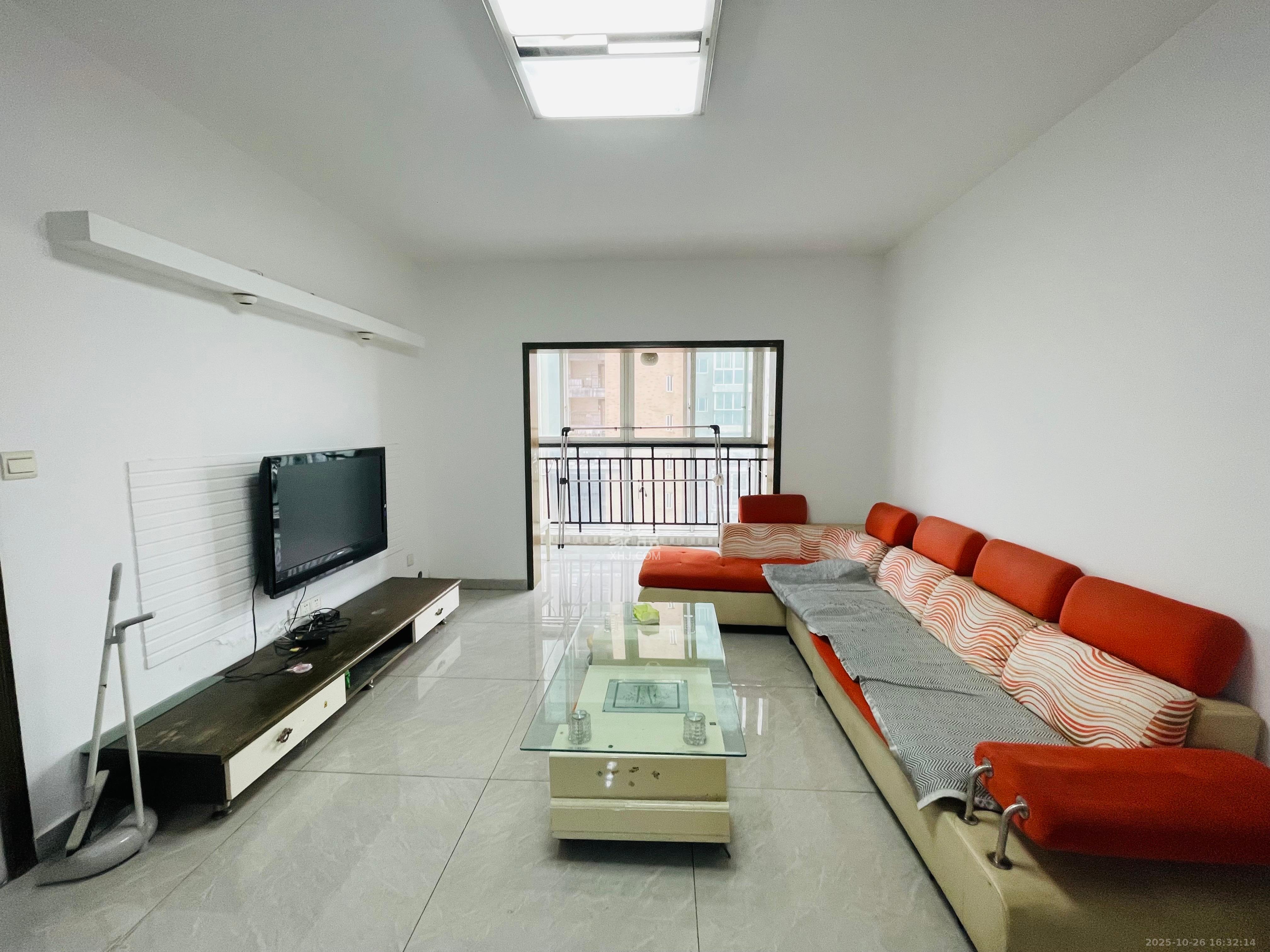 紫晶城  2室1厅1卫    1500.0元/月