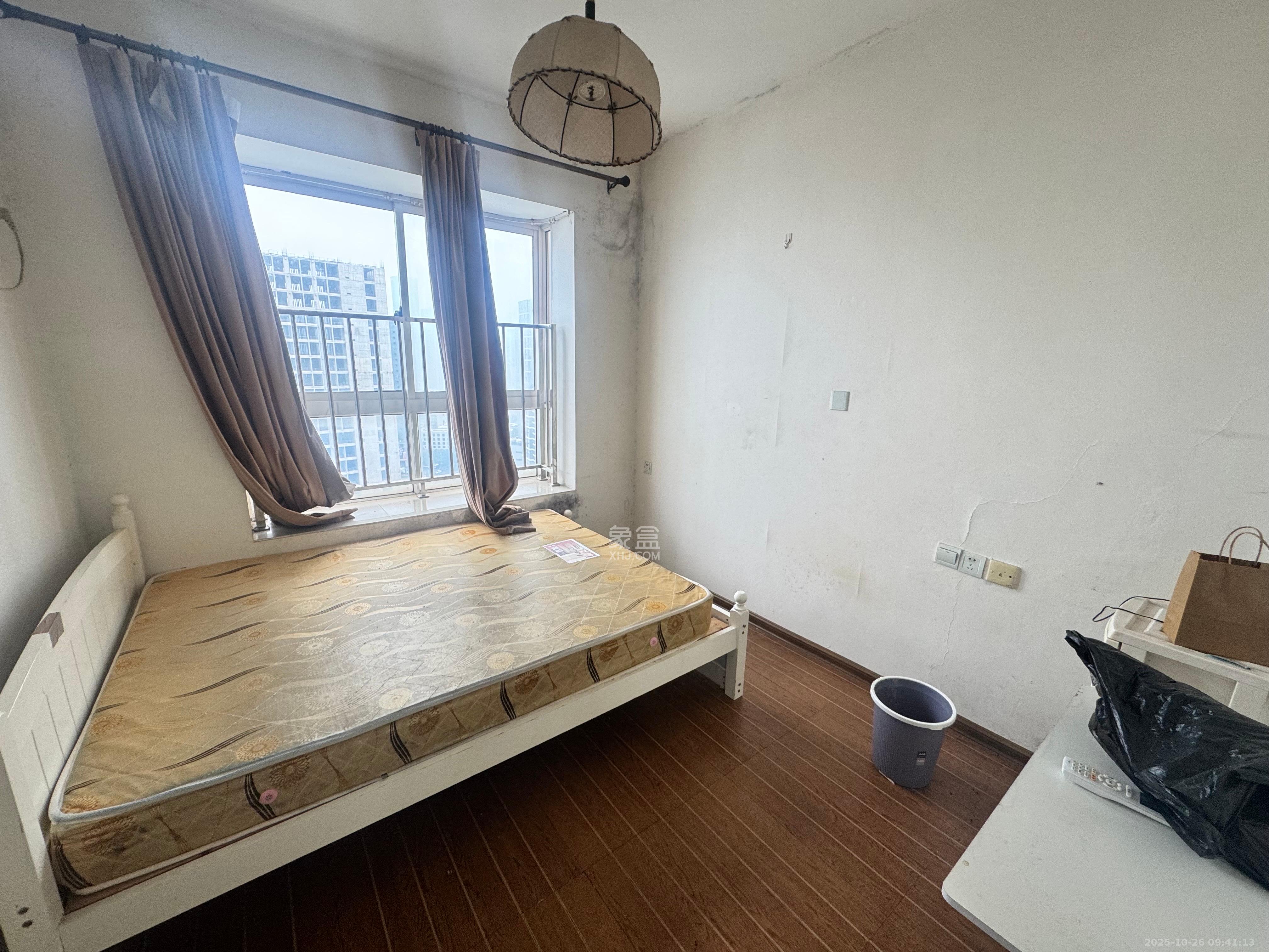 白沙晶城 1室1厅1卫 1500.0元/月 白沙晶城 1室1厅1卫 1500.0元/月室内图