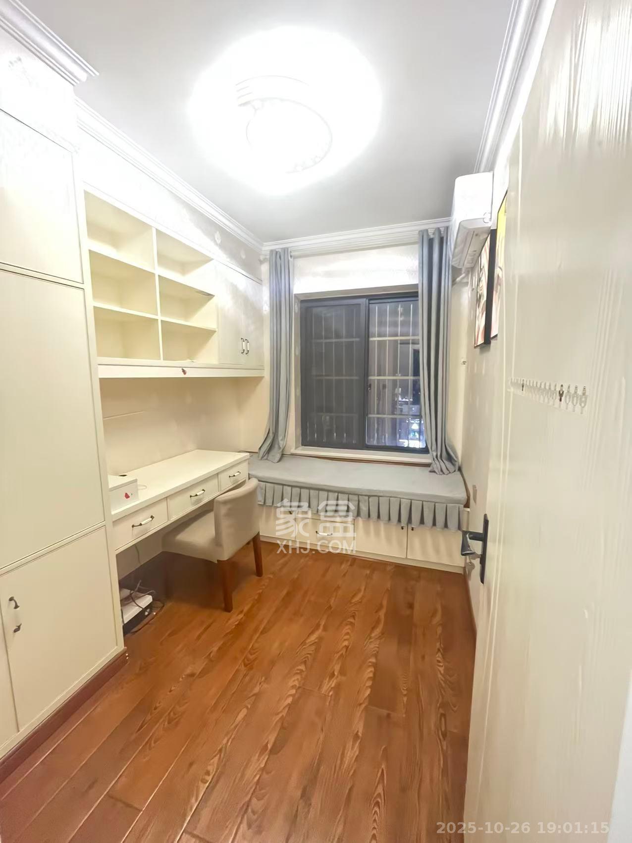 鸿基橄榄君庭  4室2厅2卫    3500.0元/月 鸿基橄榄君庭  4室2厅2卫    3500.0元/月室内图