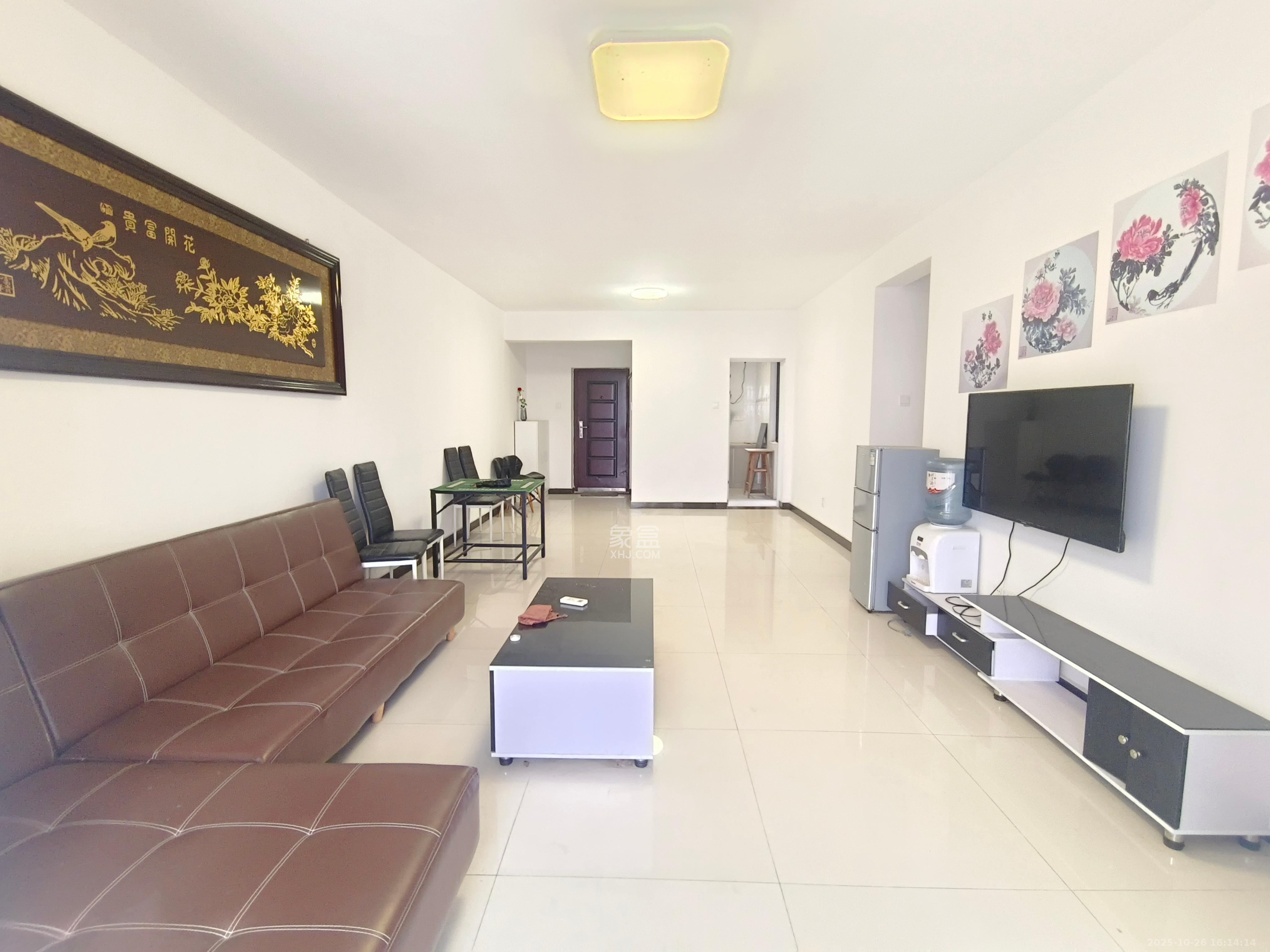 兴旺双铁城 3室2厅2卫 2400.0元/月 兴旺双铁城 3室2厅2卫 2400.0元/月室内图