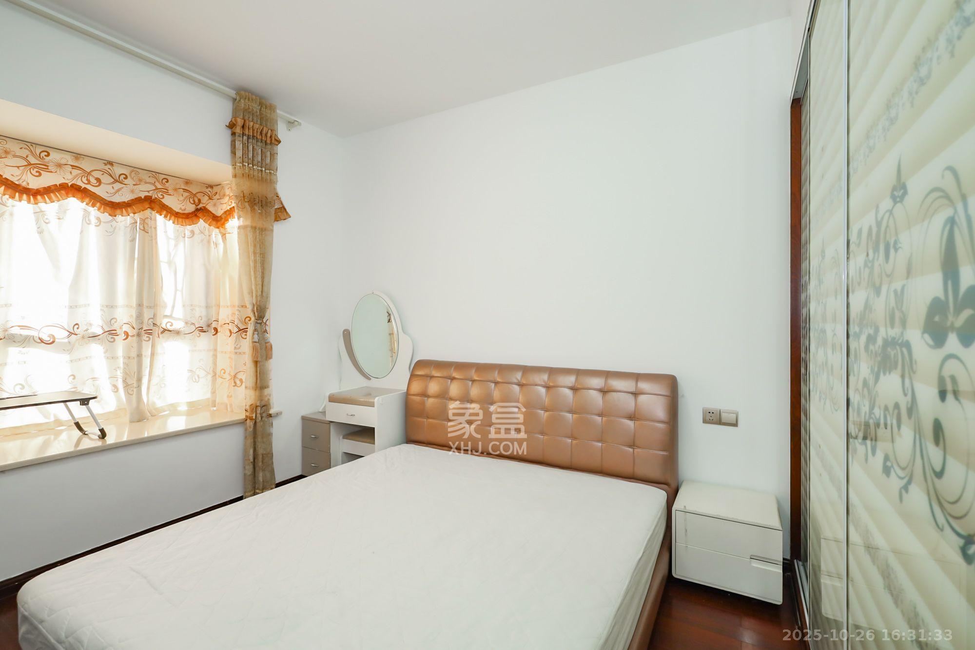 莱茵城  2室2厅1卫    2000.0元/月室内图