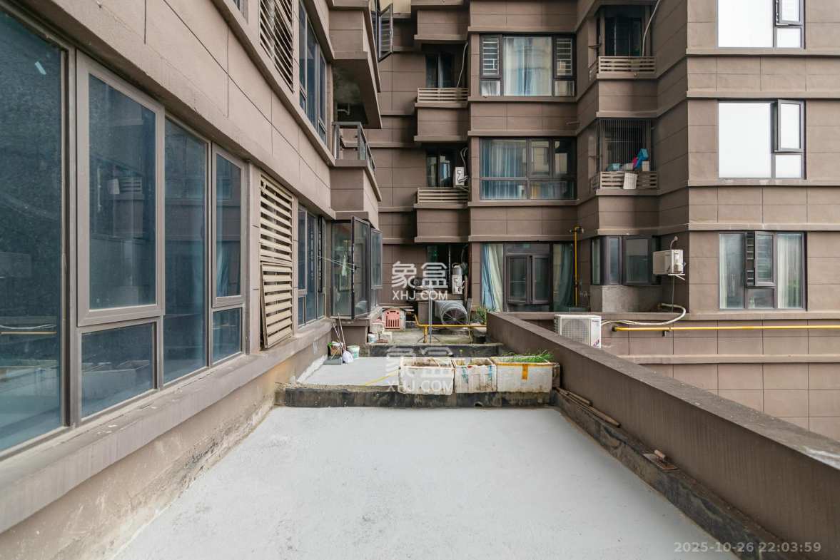 润和山水郡 4室2厅2卫 102.0万 润和山水郡 4室2厅2卫 102.0万其他