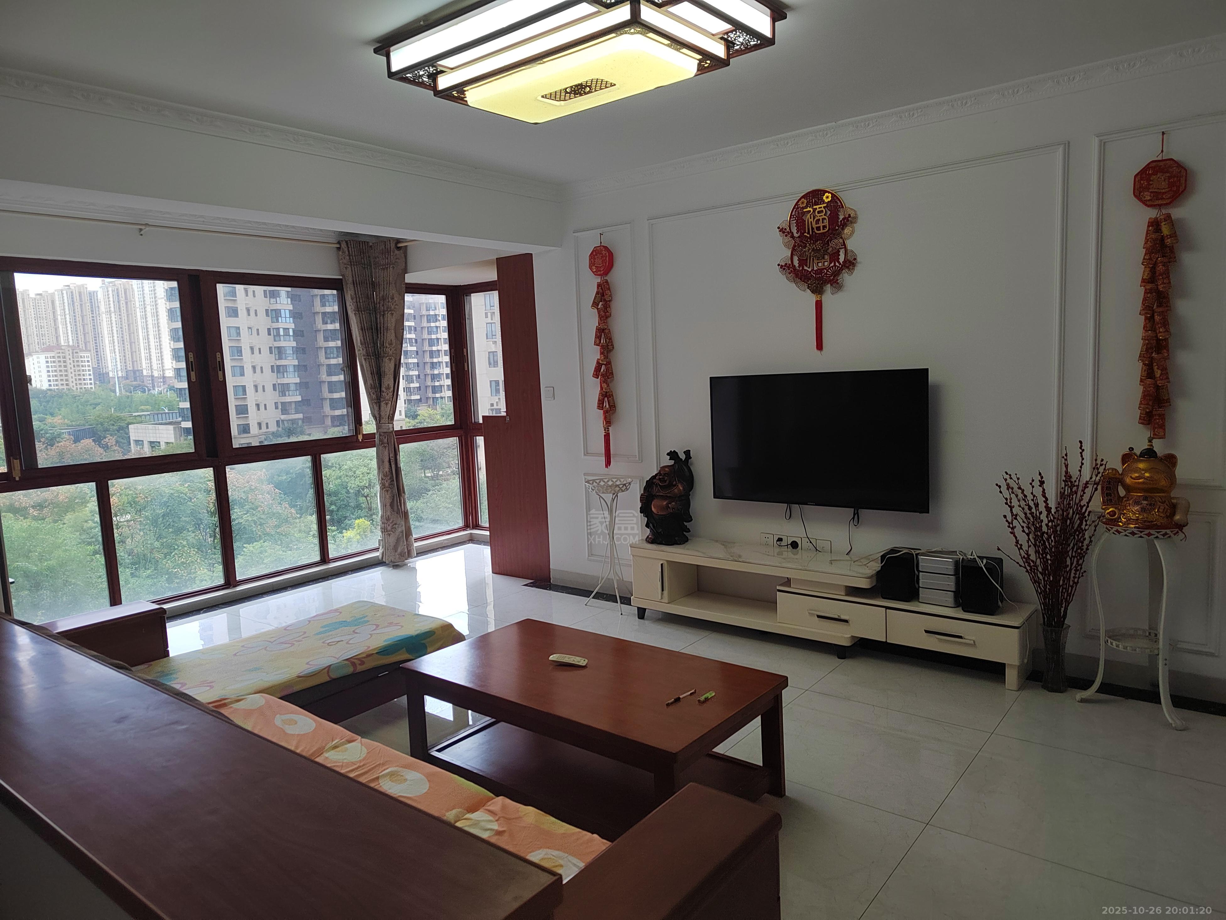 蓝溪谷 3室1厅2卫 2000.0元/月 蓝溪谷 3室1厅2卫 2000.0元/月室内图