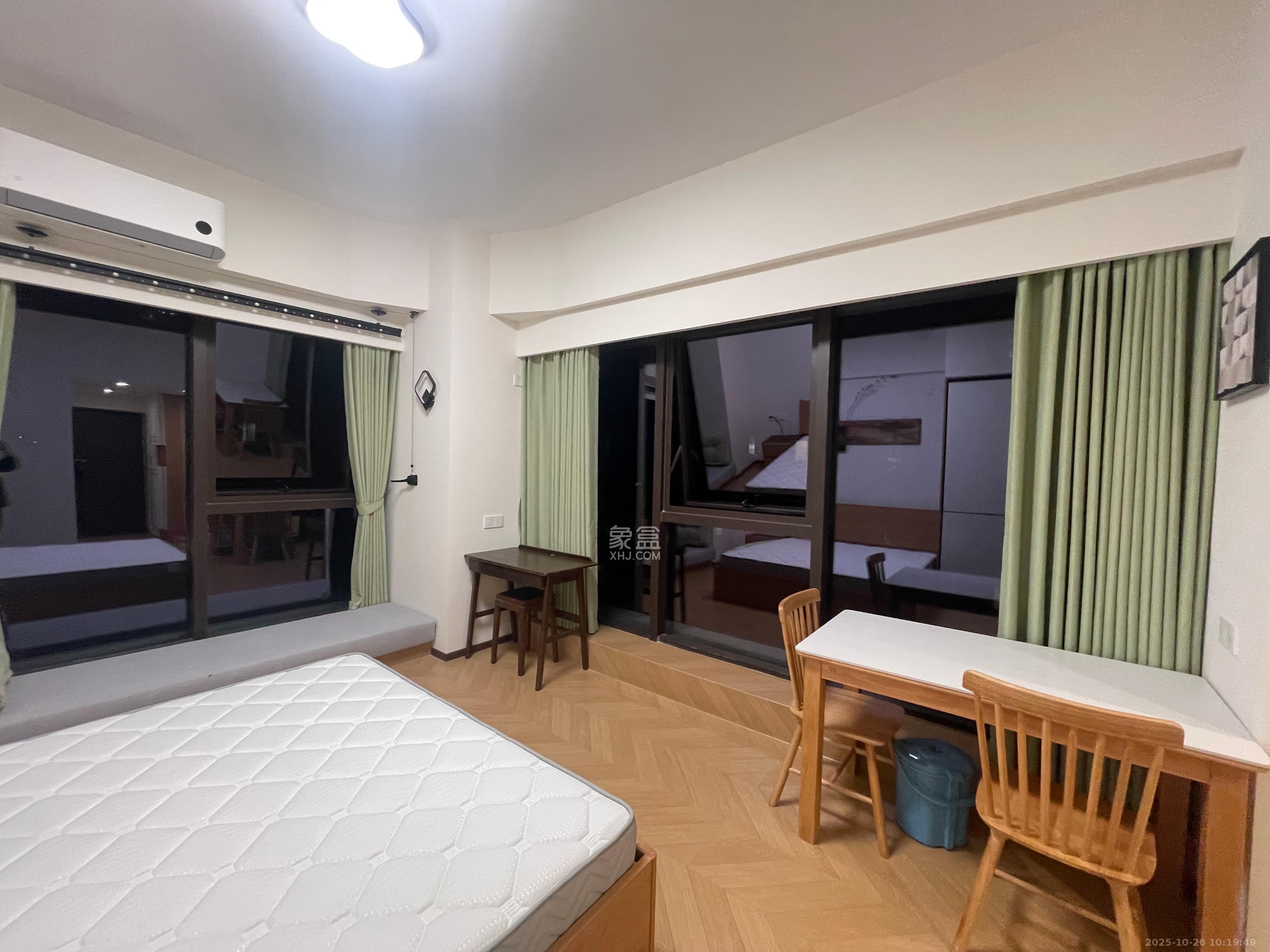 臻园  1室1厅1卫    1500.0元/月 臻园  1室1厅1卫    1500.0元/月室内图