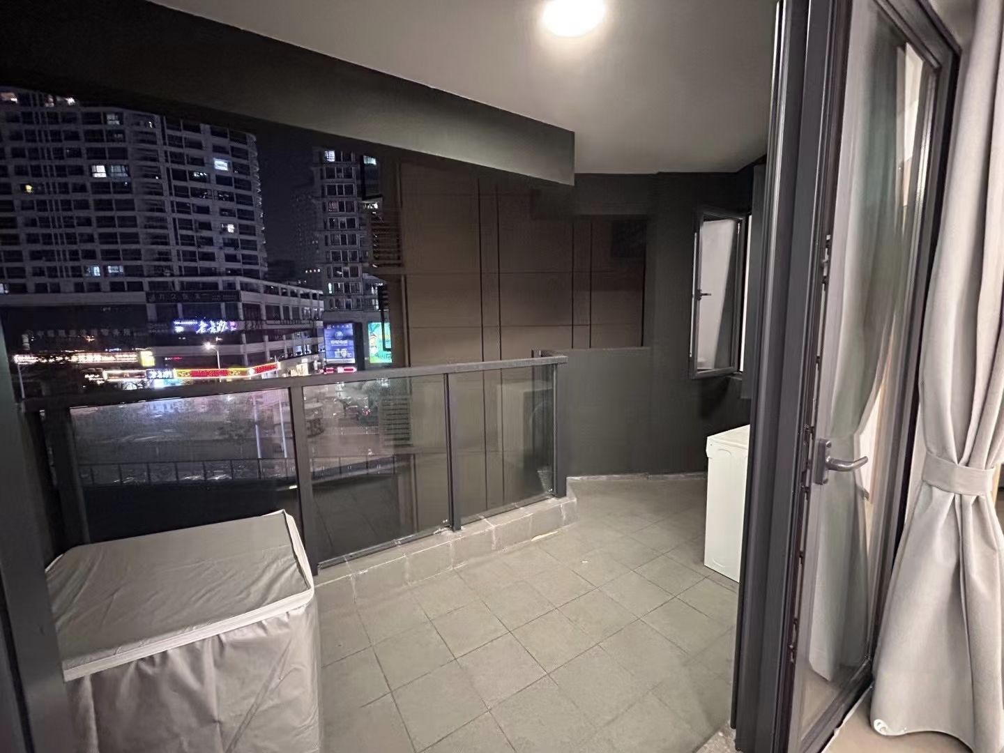 华润中心二期东悦府  2室2厅1卫    210.0万