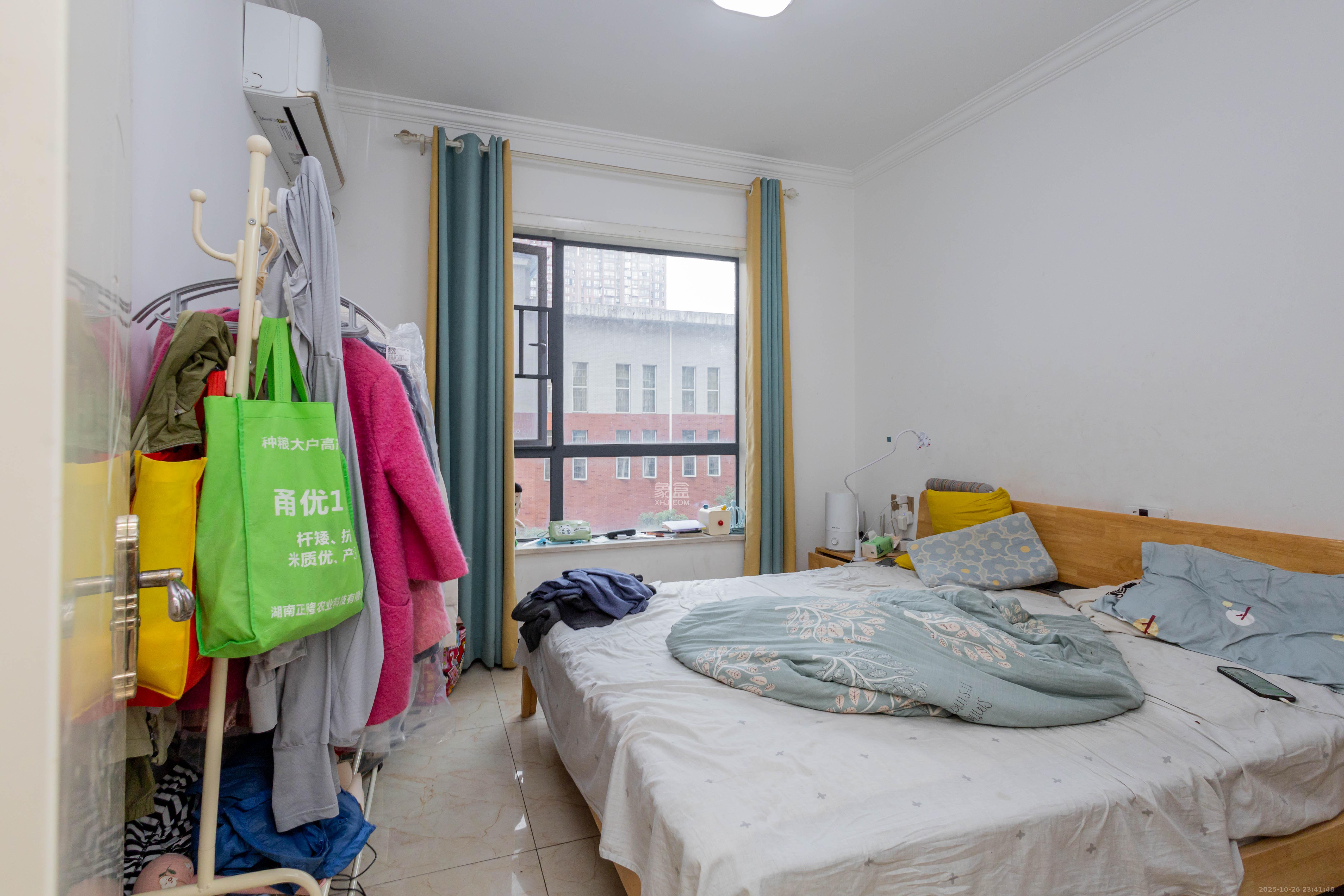 中国铁建国际城二期  3室2厅1卫    54.8万卧室