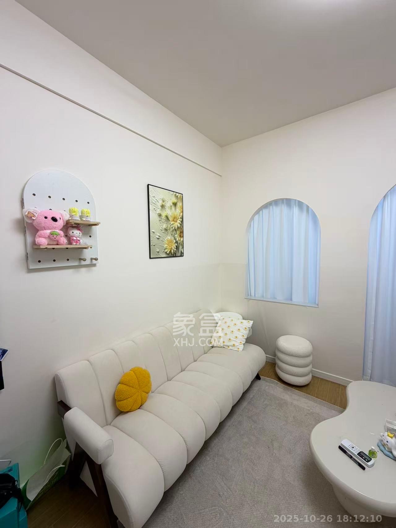 凯通国际城(凯通朝庭)  1室1厅1卫    1800.0元/月 凯通国际城(凯通朝庭)  1室1厅1卫    1800.0元/月室内图