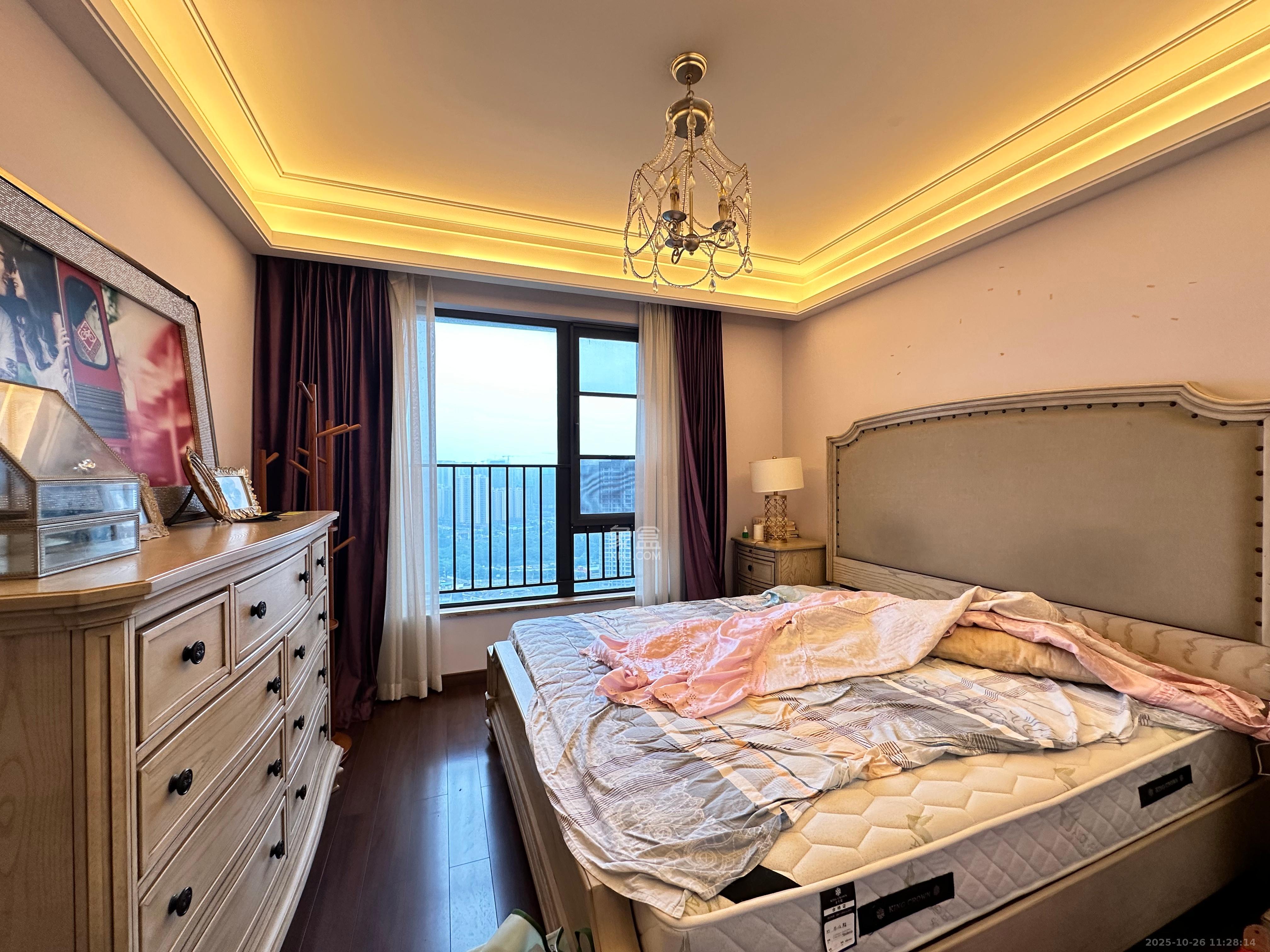 万科紫台  3室2厅1卫    4800.0元/月 万科紫台  3室2厅1卫    4800.0元/月室内图