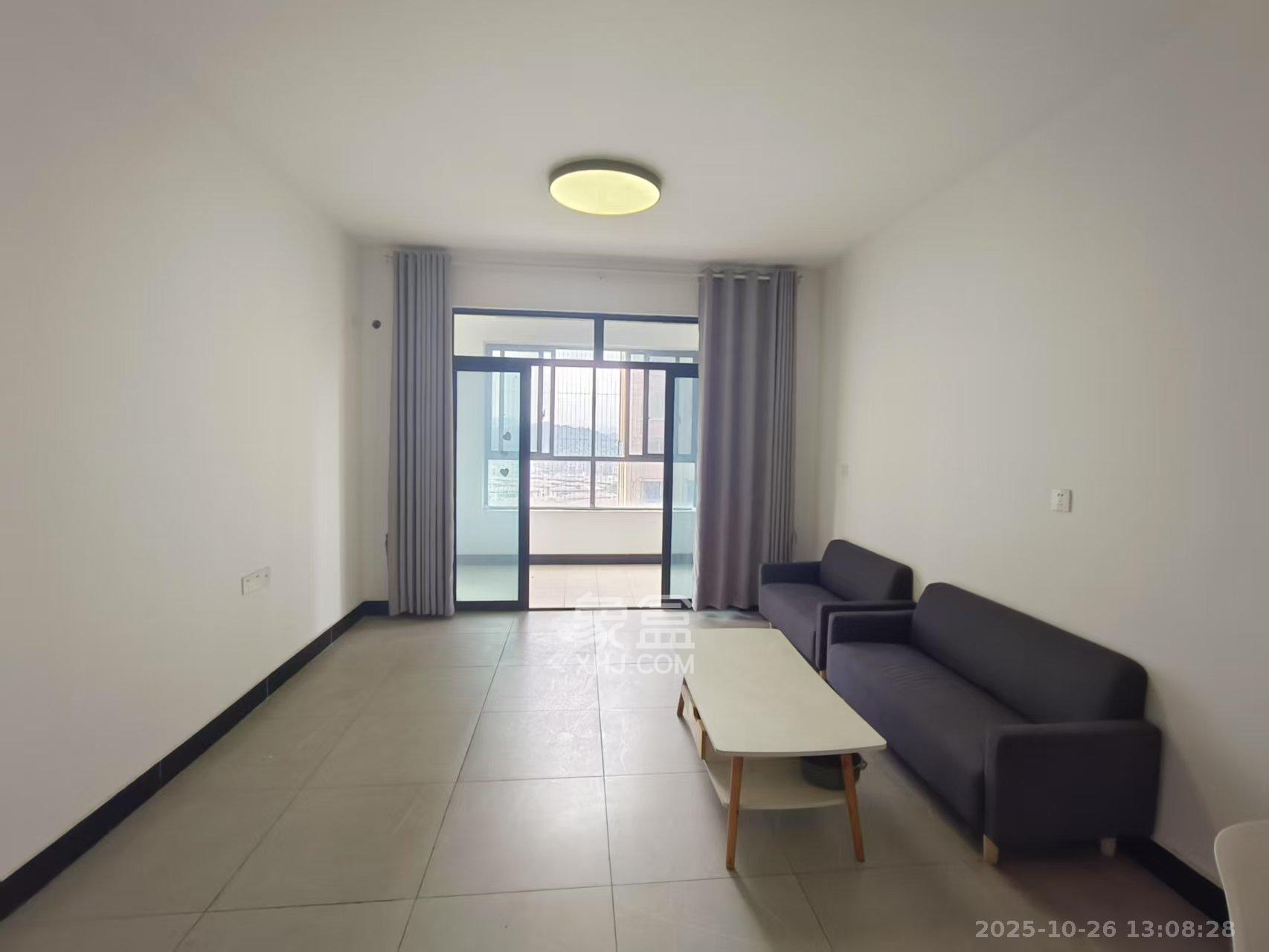 金鹰玖珑山  3室2厅1卫    1900.0元/月