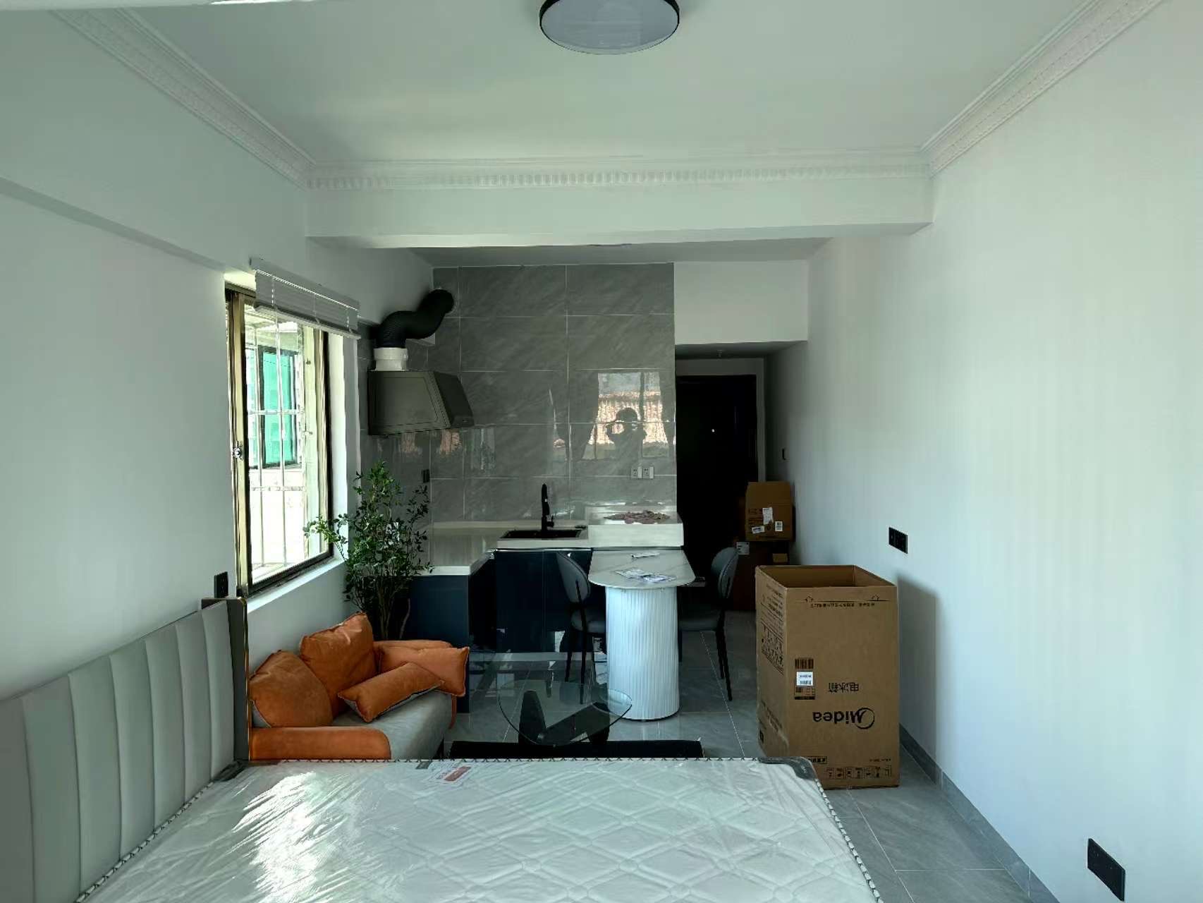 飞龙公寓  1室0厅1卫    1350.0元/月 飞龙公寓  1室0厅1卫    1350.0元/月室内图