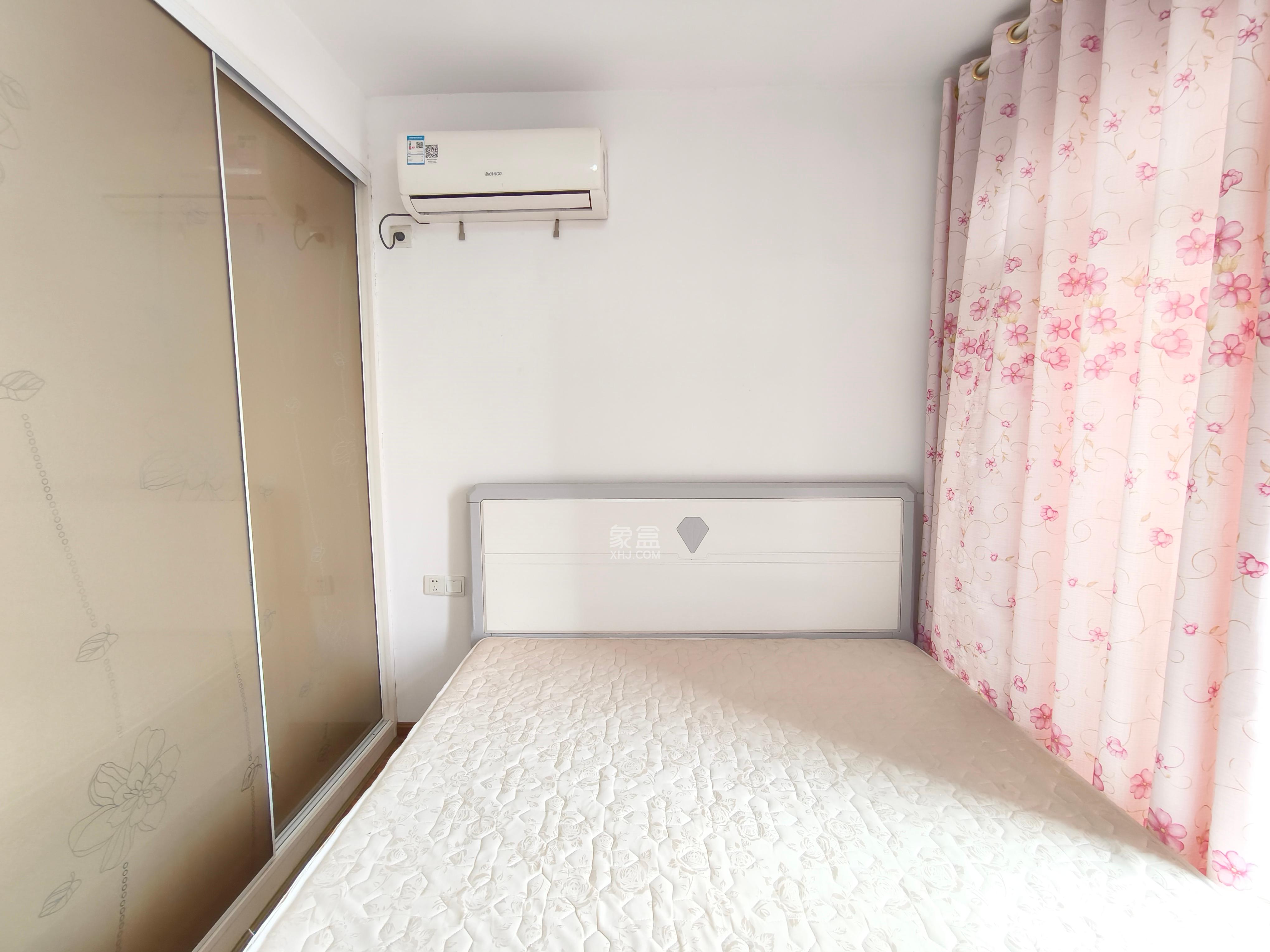 康桥长郡 3室2厅1卫 1900.0元/月 康桥长郡 3室2厅1卫 1900.0元/月室内图