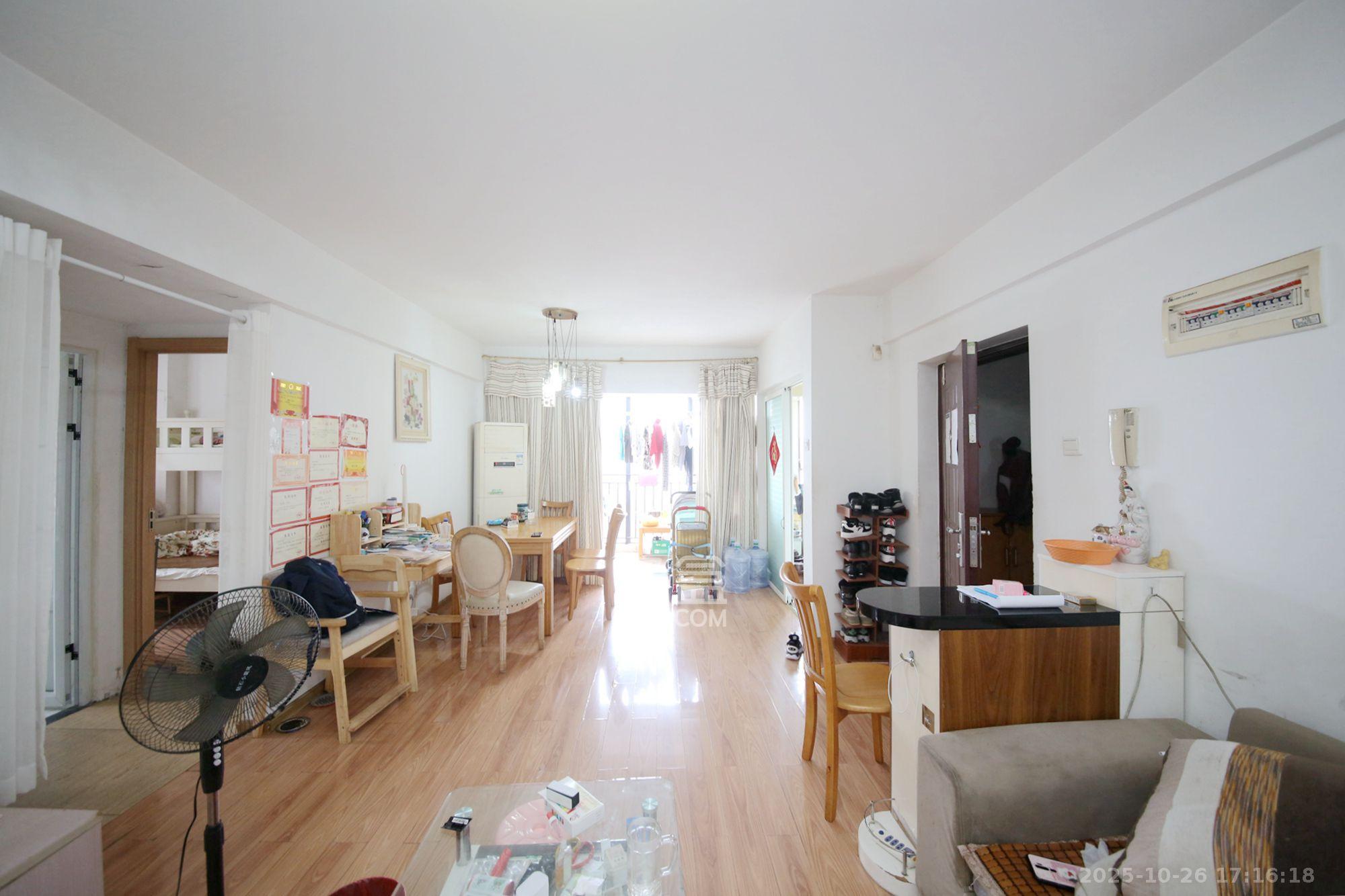 印象天心  2室1厅1卫    3200.0元/月