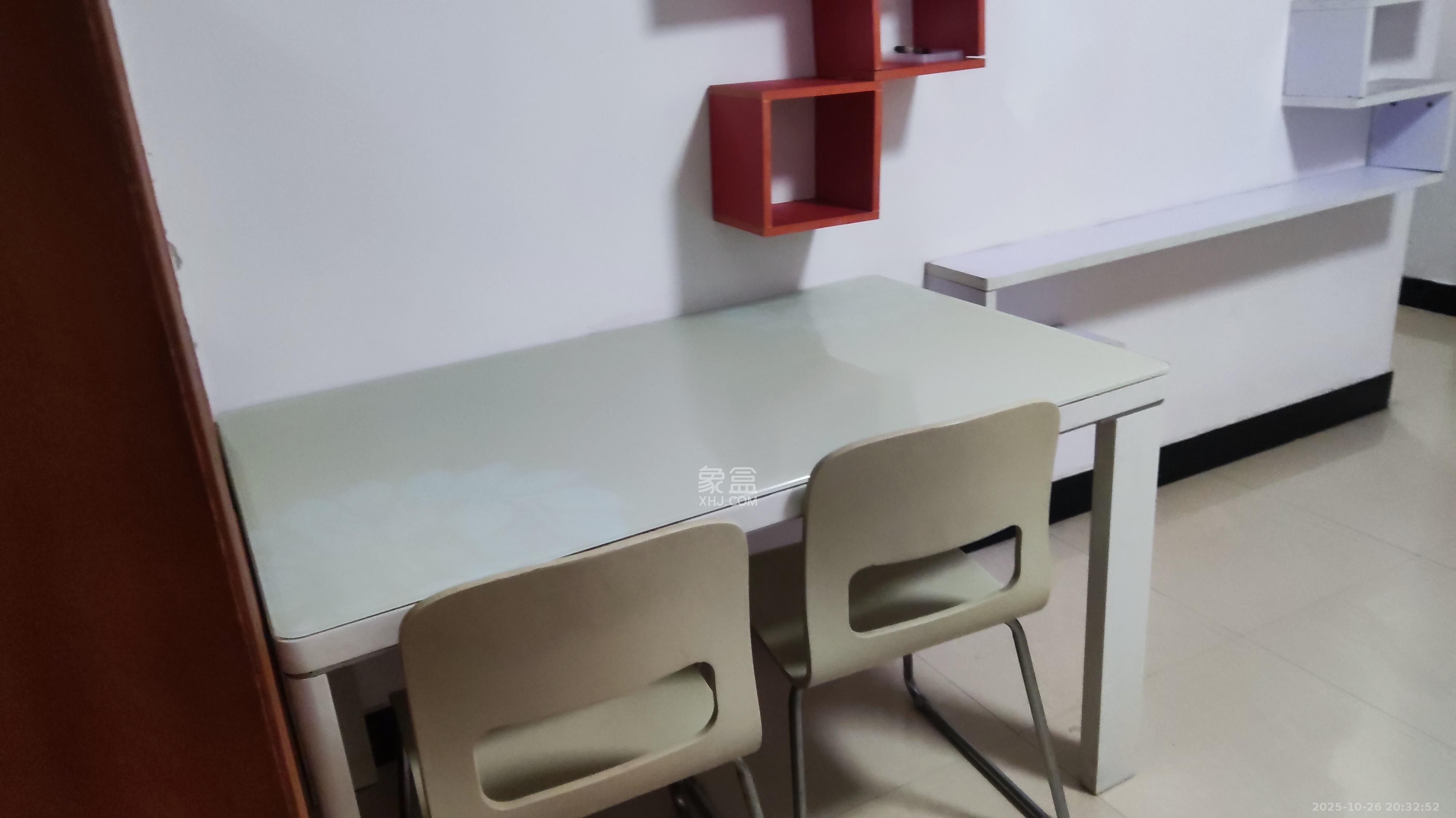 茶叶大市场“山水茗园”  2室2厅1卫    1200.0元/月 茶叶大市场“山水茗园”  2室2厅1卫    1200.0元/月室内图