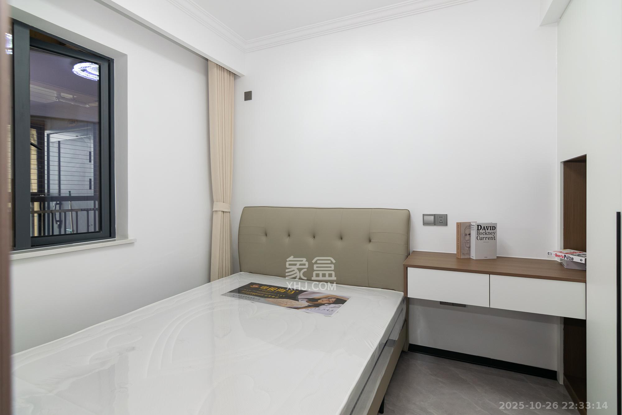 澳海月亮湾  3室2厅1卫    72.8万 澳海月亮湾  3室2厅1卫    72.8万卧室