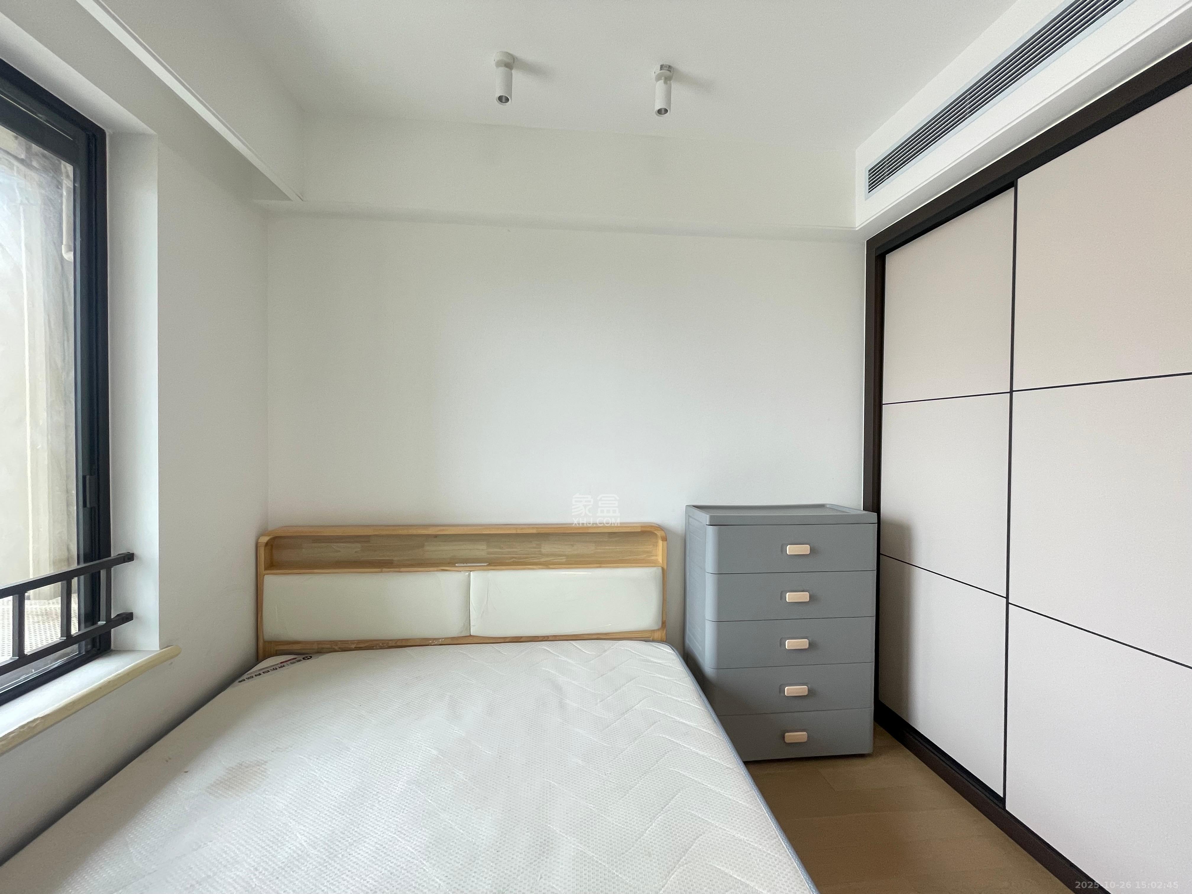 万科滨河道 3室2厅2卫 2800.0元/月 万科滨河道 3室2厅2卫 2800.0元/月室内图