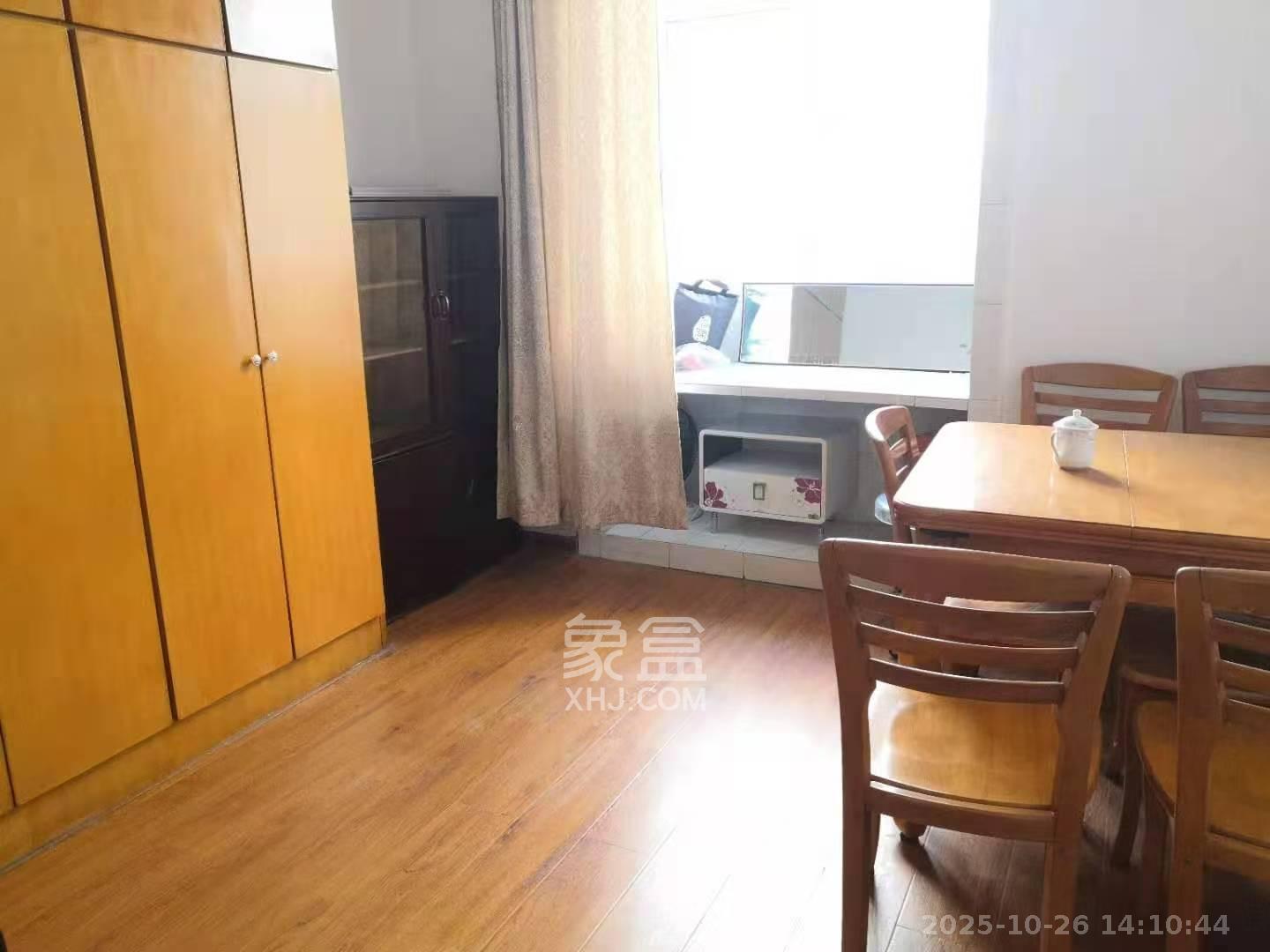 长勘小区 1室1厅1卫 1200.0元/月 长勘小区 1室1厅1卫 1200.0元/月室内图