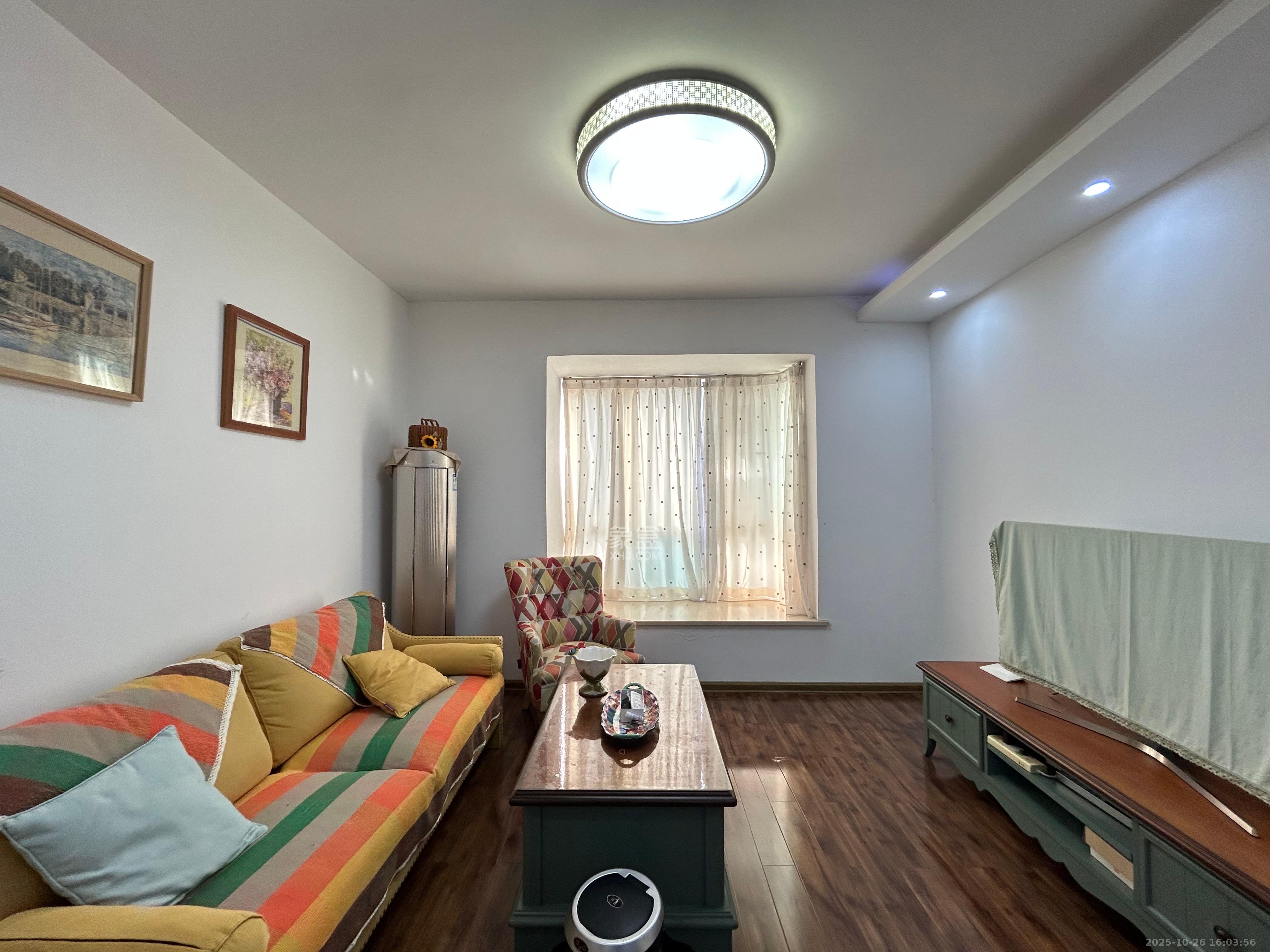 凯乐国际城  2室2厅1卫    2800.0元/月 凯乐国际城  2室2厅1卫    2800.0元/月室内图