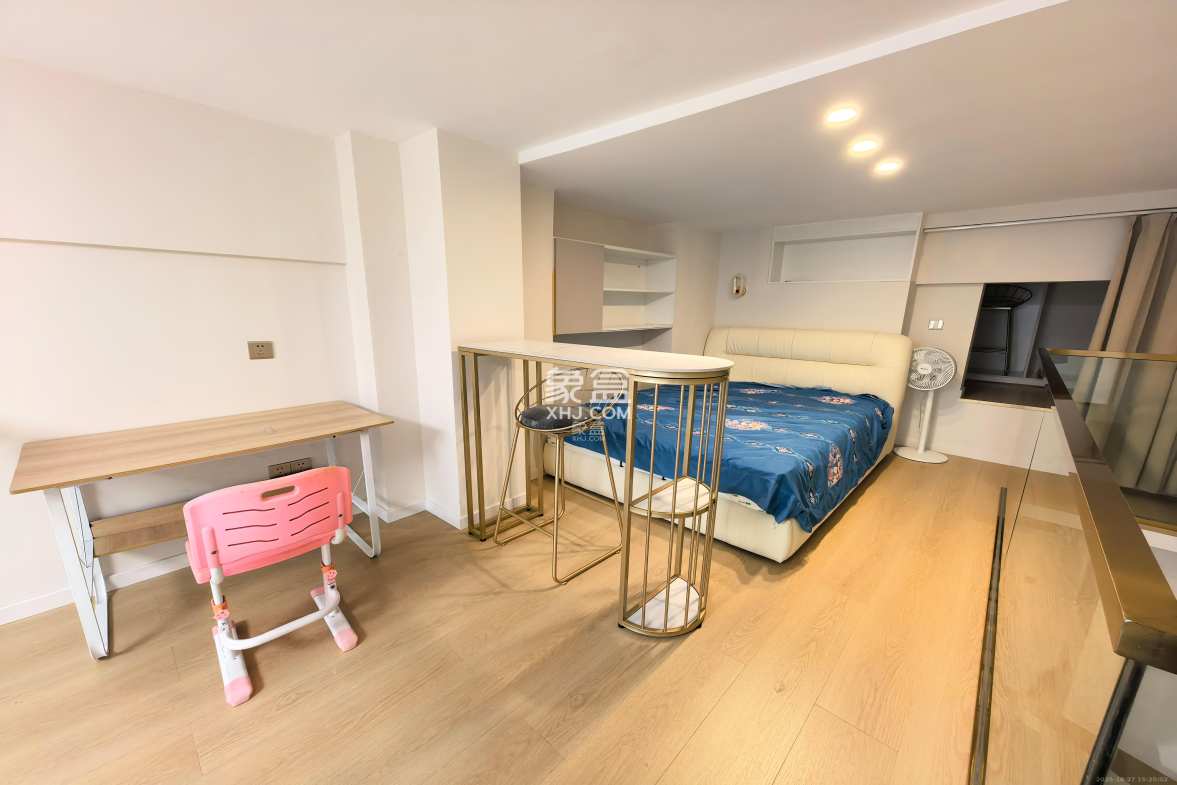 中海阅溪府  1室1厅1卫    2200.0元/月 中海阅溪府  1室1厅1卫    2200.0元/月室内图