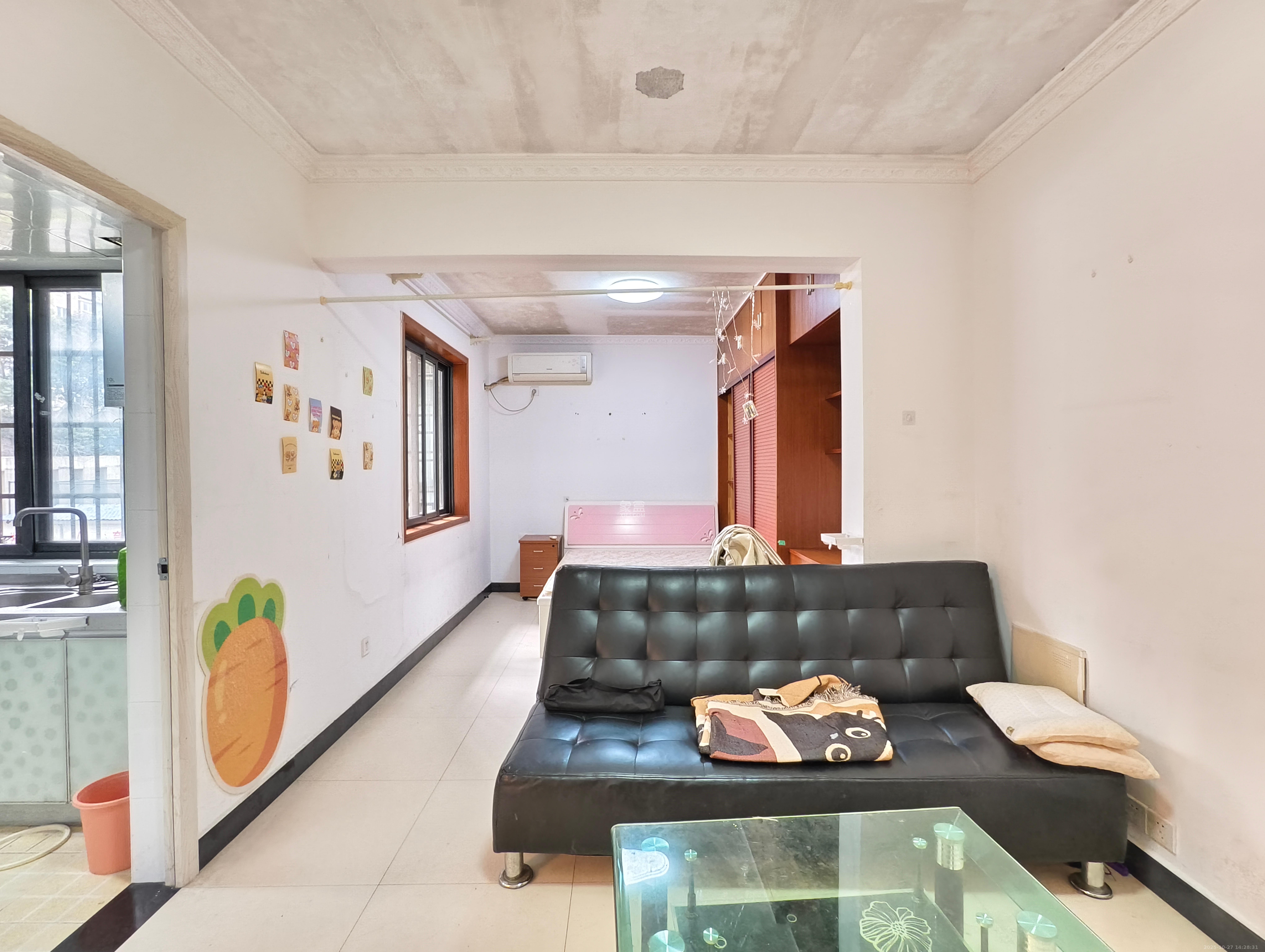 麓江春  1室1厅1卫    1480.0元/月室内图